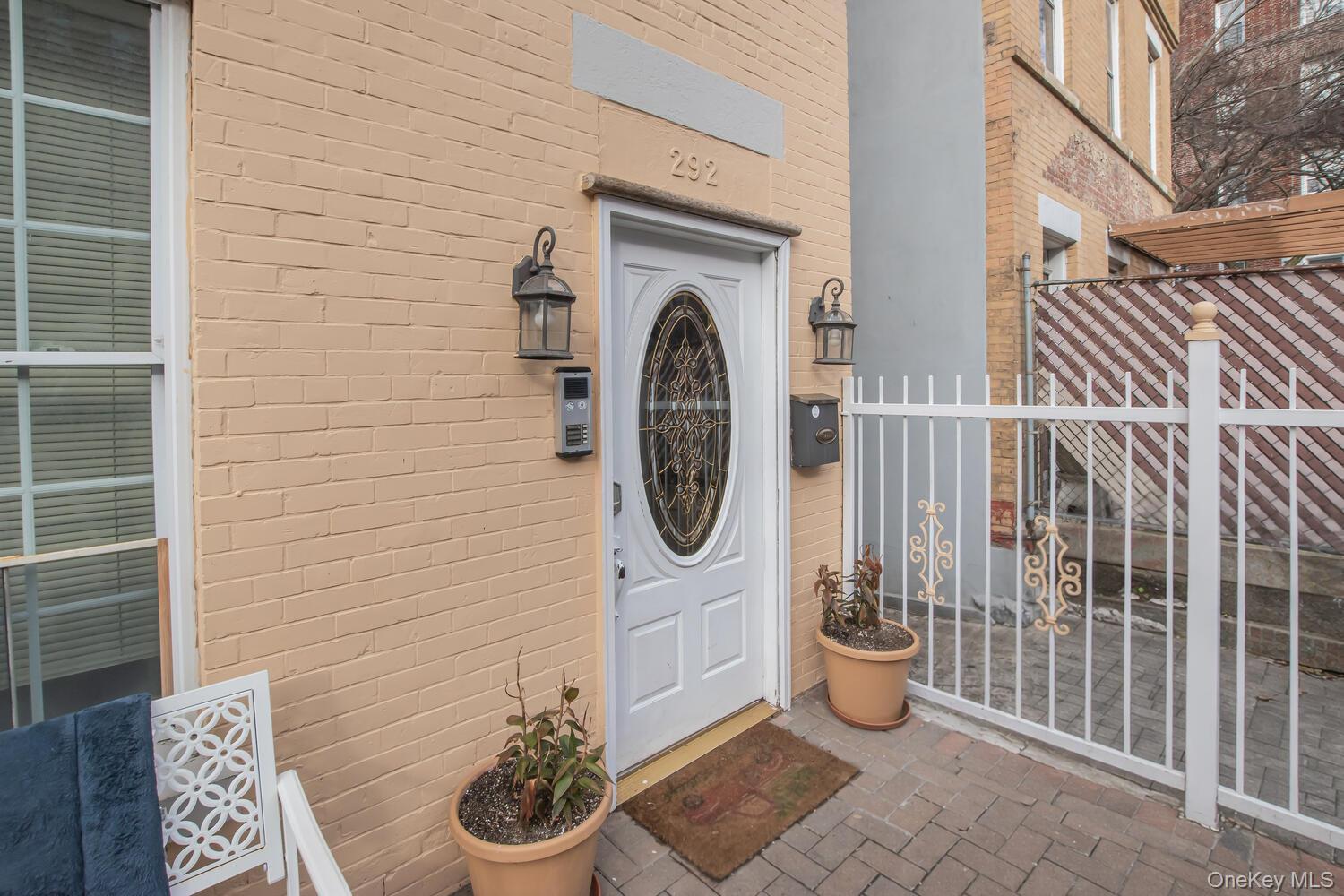 Single Family Wadsworth  Manhattan, NY 10040, MLS-988154-4