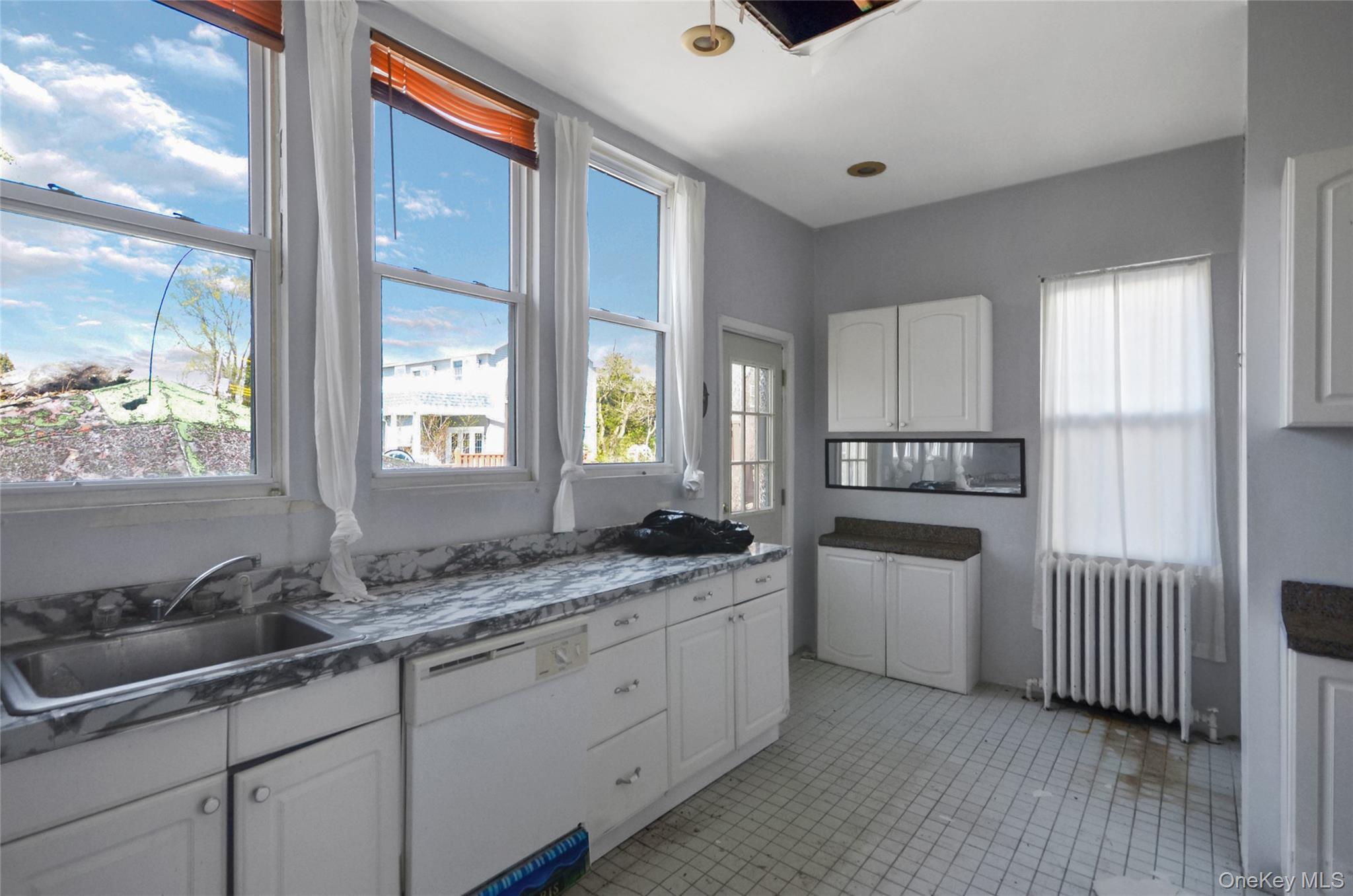 Single Family Rochelle  Bronx, NY 10464, MLS-988163-6