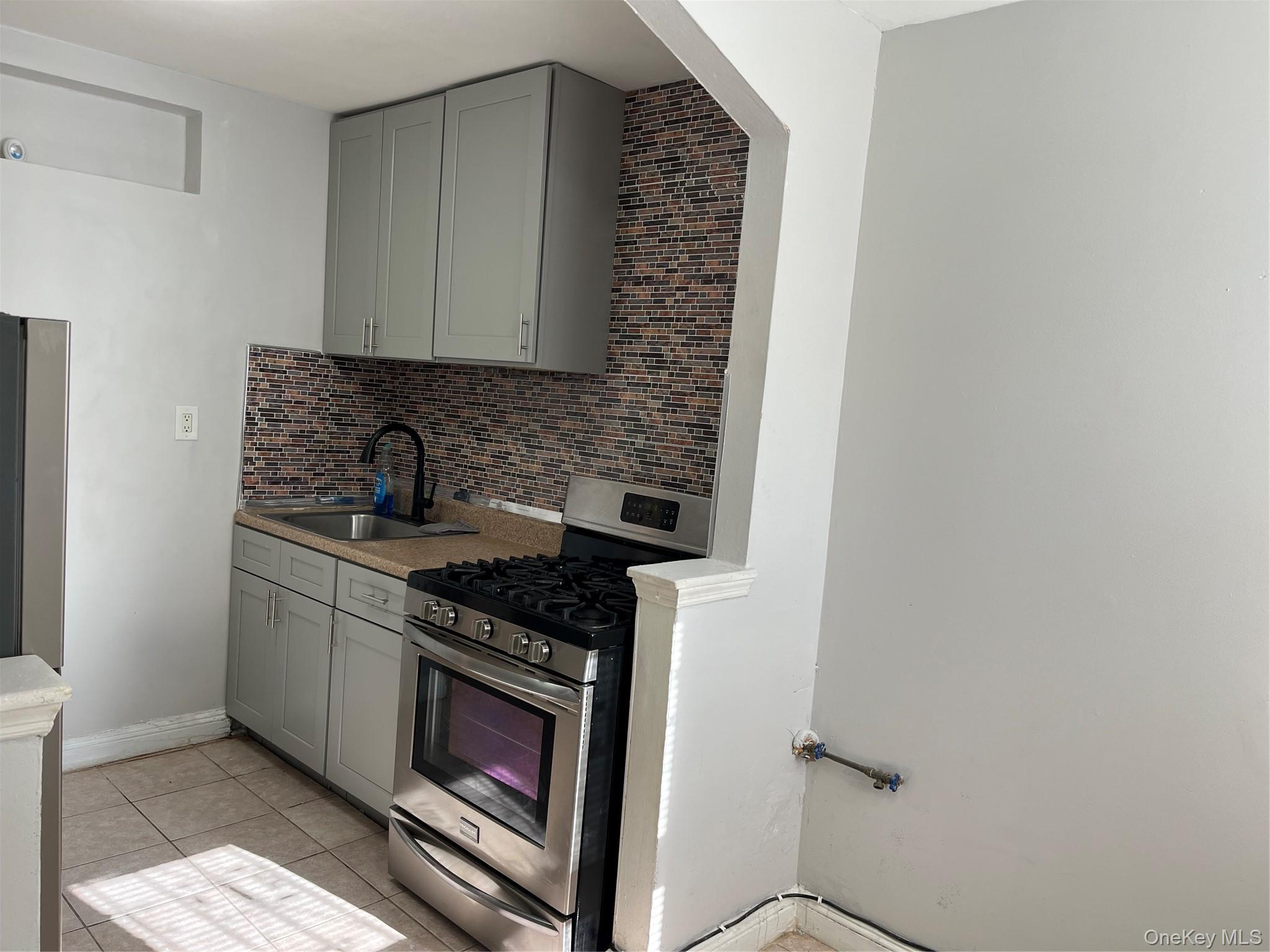 Apartment 48th  Brooklyn, NY 11234, MLS-988164-3