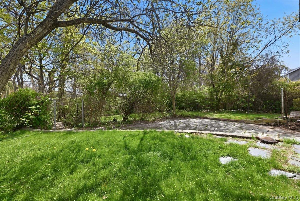 Single Family Forrest  Suffolk County, NY 11701, MLS-988183-27