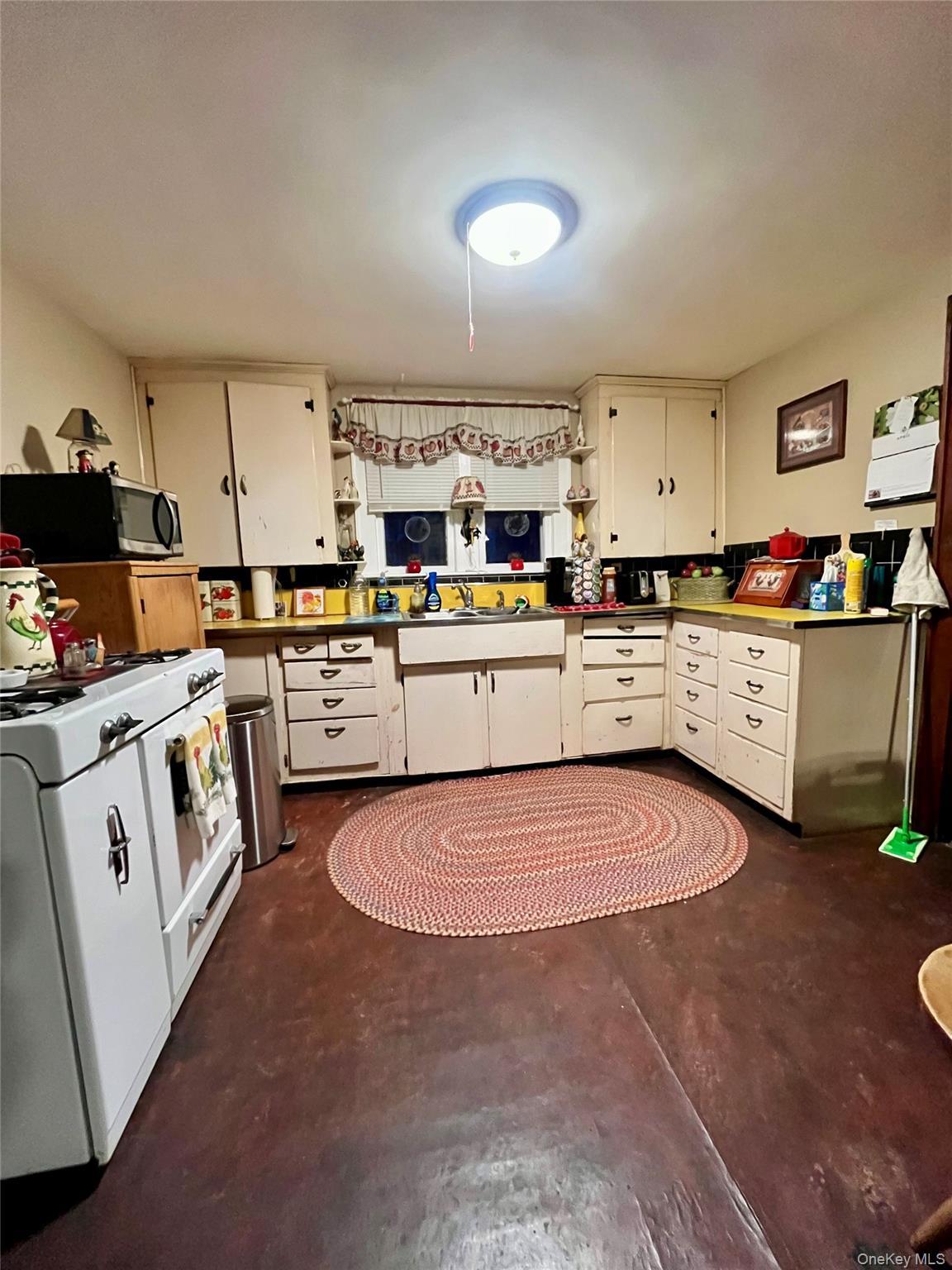 Single Family Spring  Orange County, NY 10924, MLS-988199-7