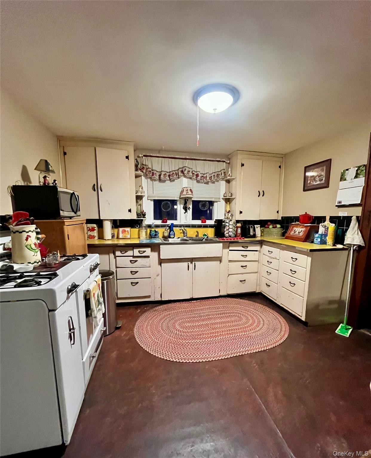 Single Family Spring  Orange County, NY 10924, MLS-988199-8