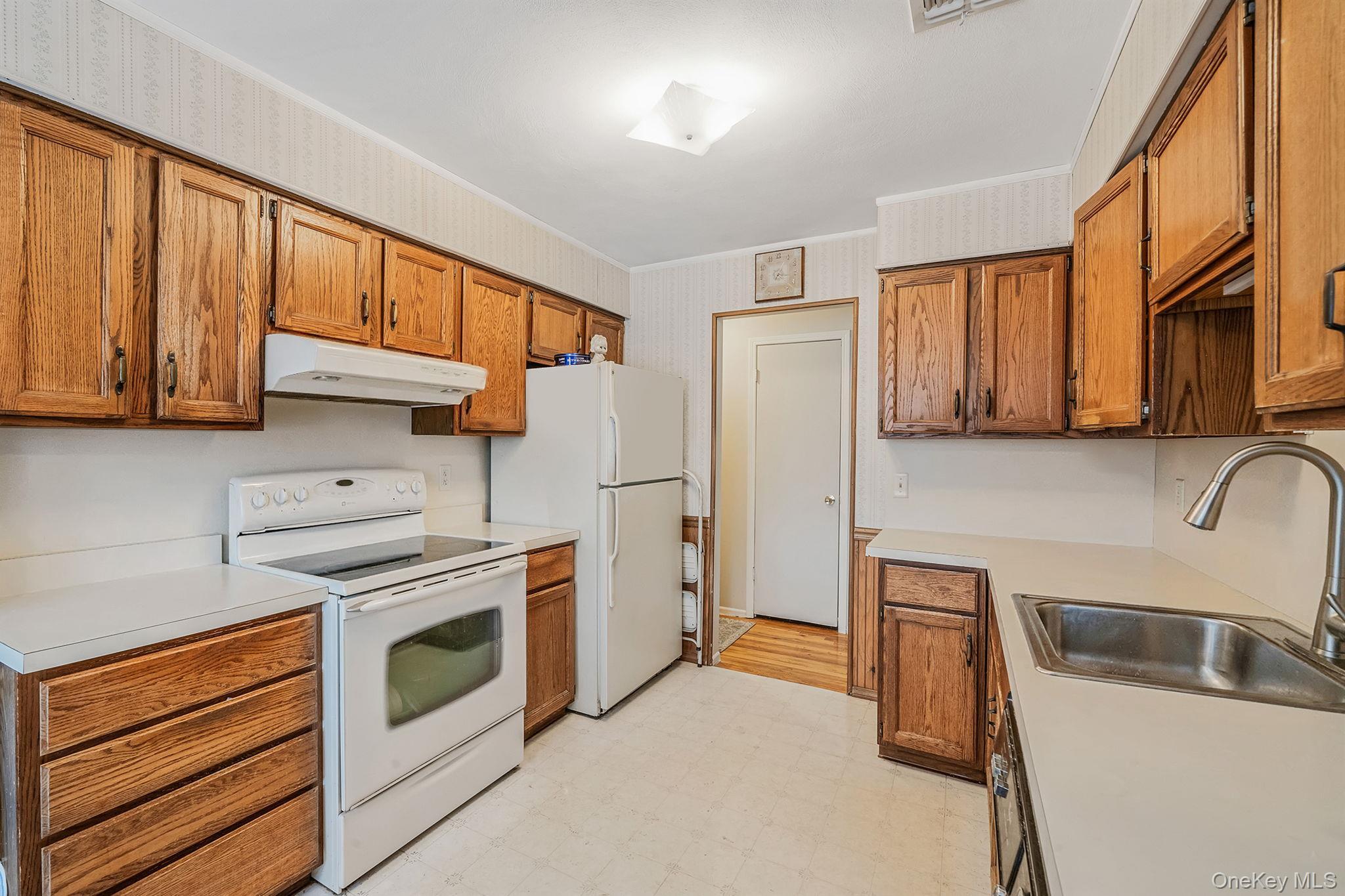 Single Family Whitman  Suffolk County, NY 11763, MLS-988224-10