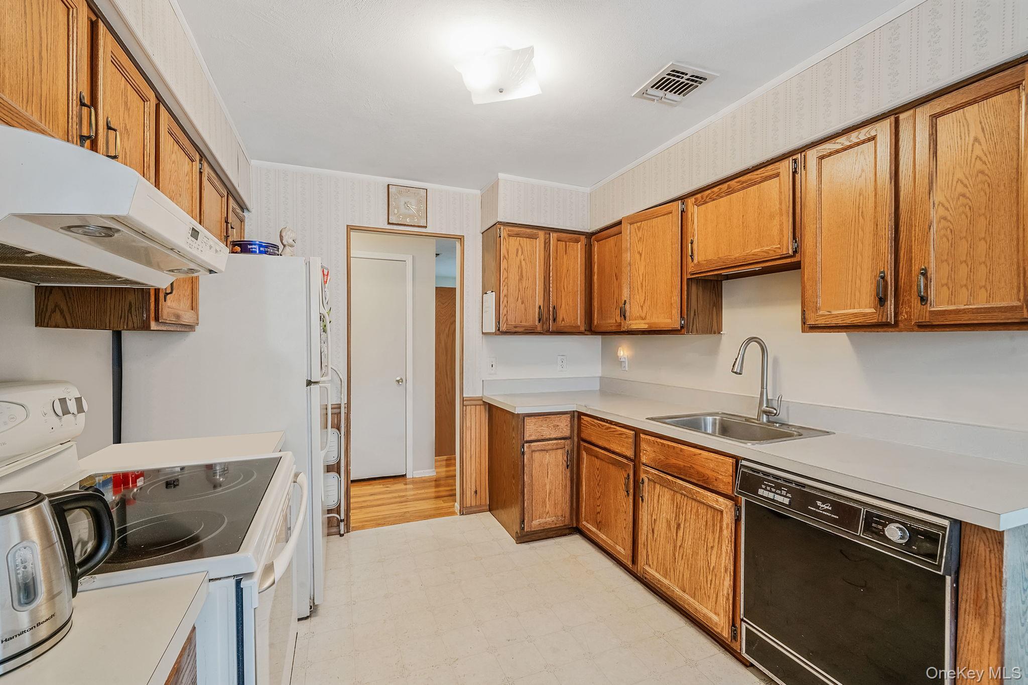 Single Family Whitman  Suffolk County, NY 11763, MLS-988224-11