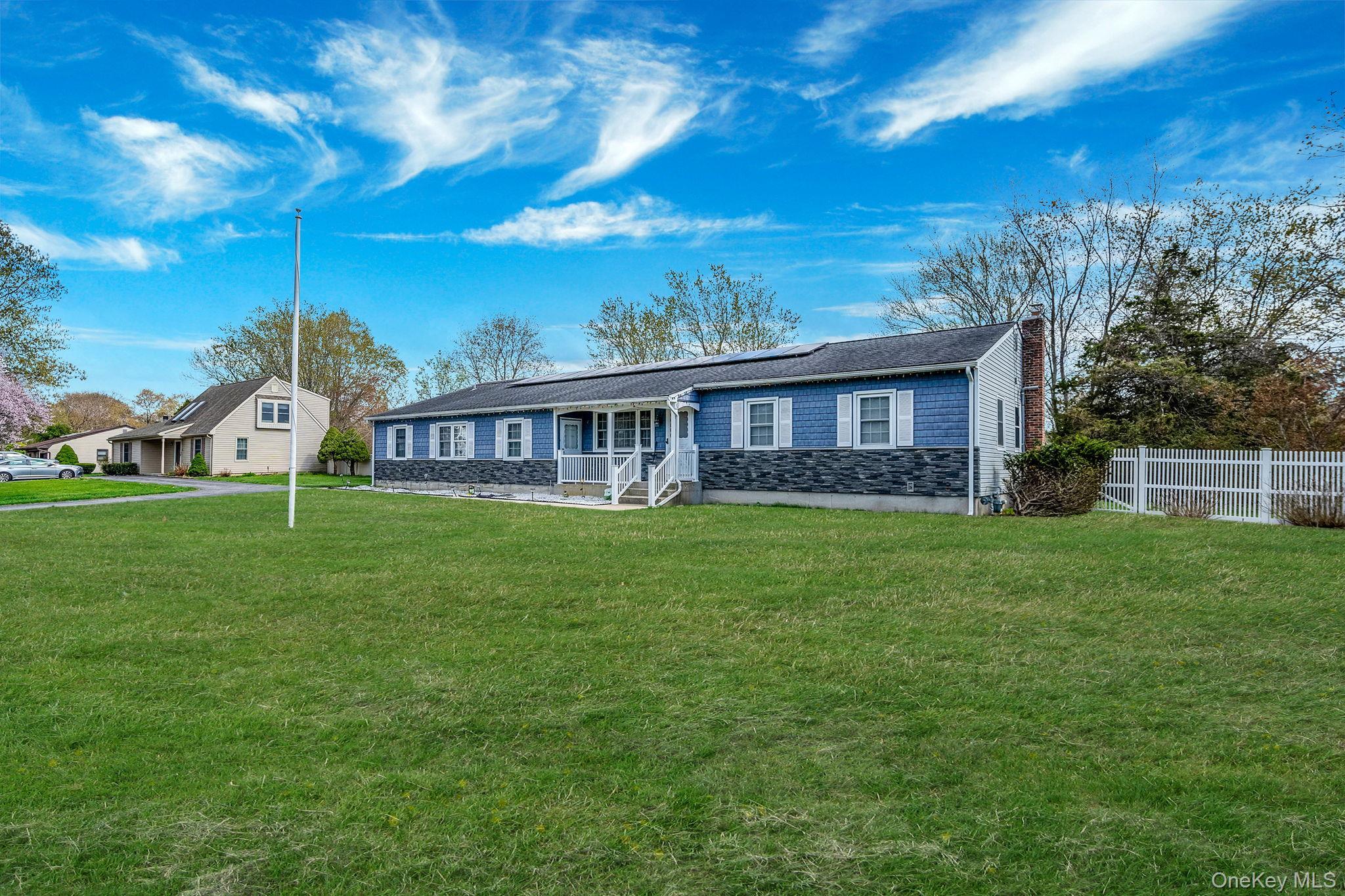 Single Family Whitman  Suffolk County, NY 11763, MLS-988224-2