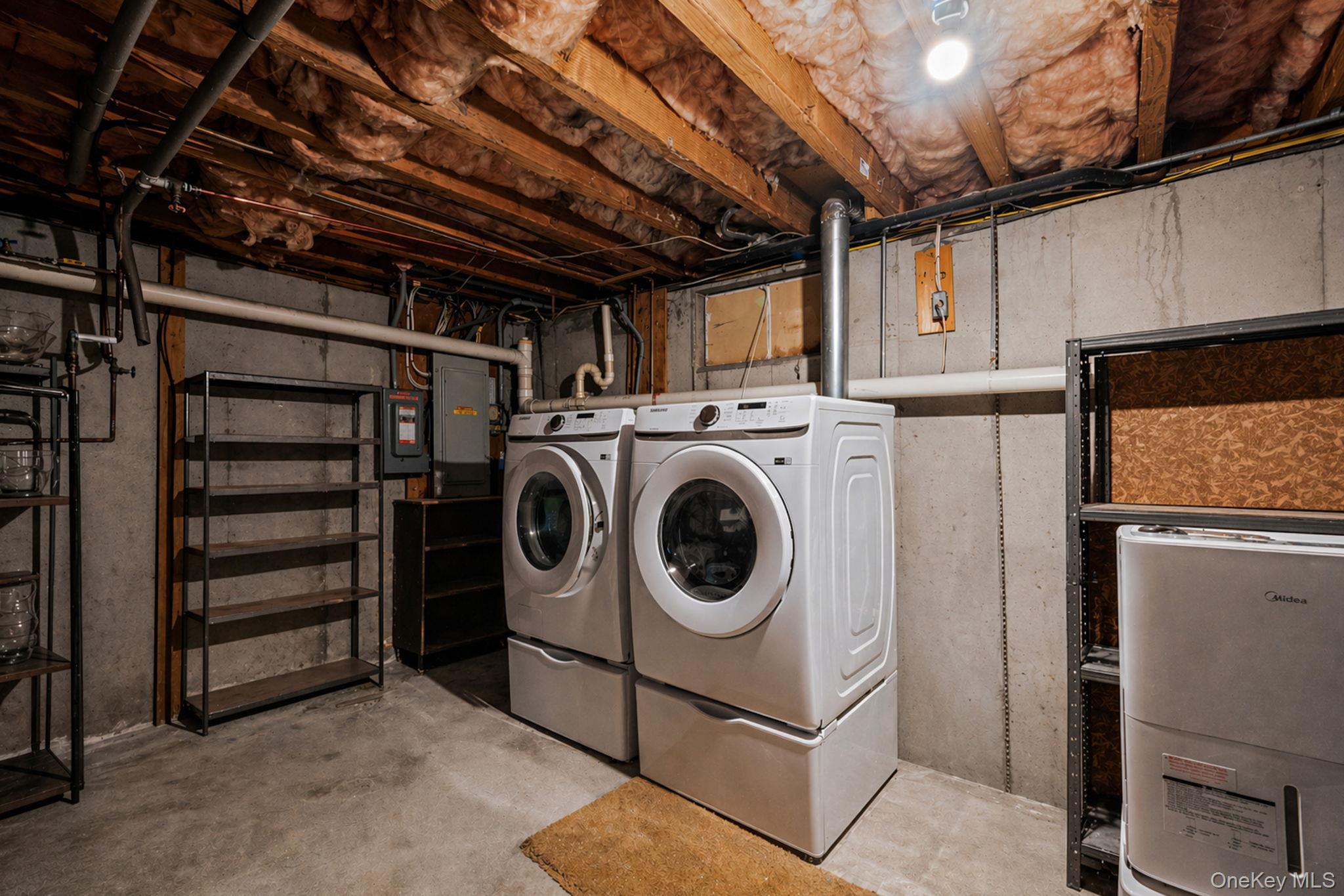 Single Family Whitman  Suffolk County, NY 11763, MLS-988224-30