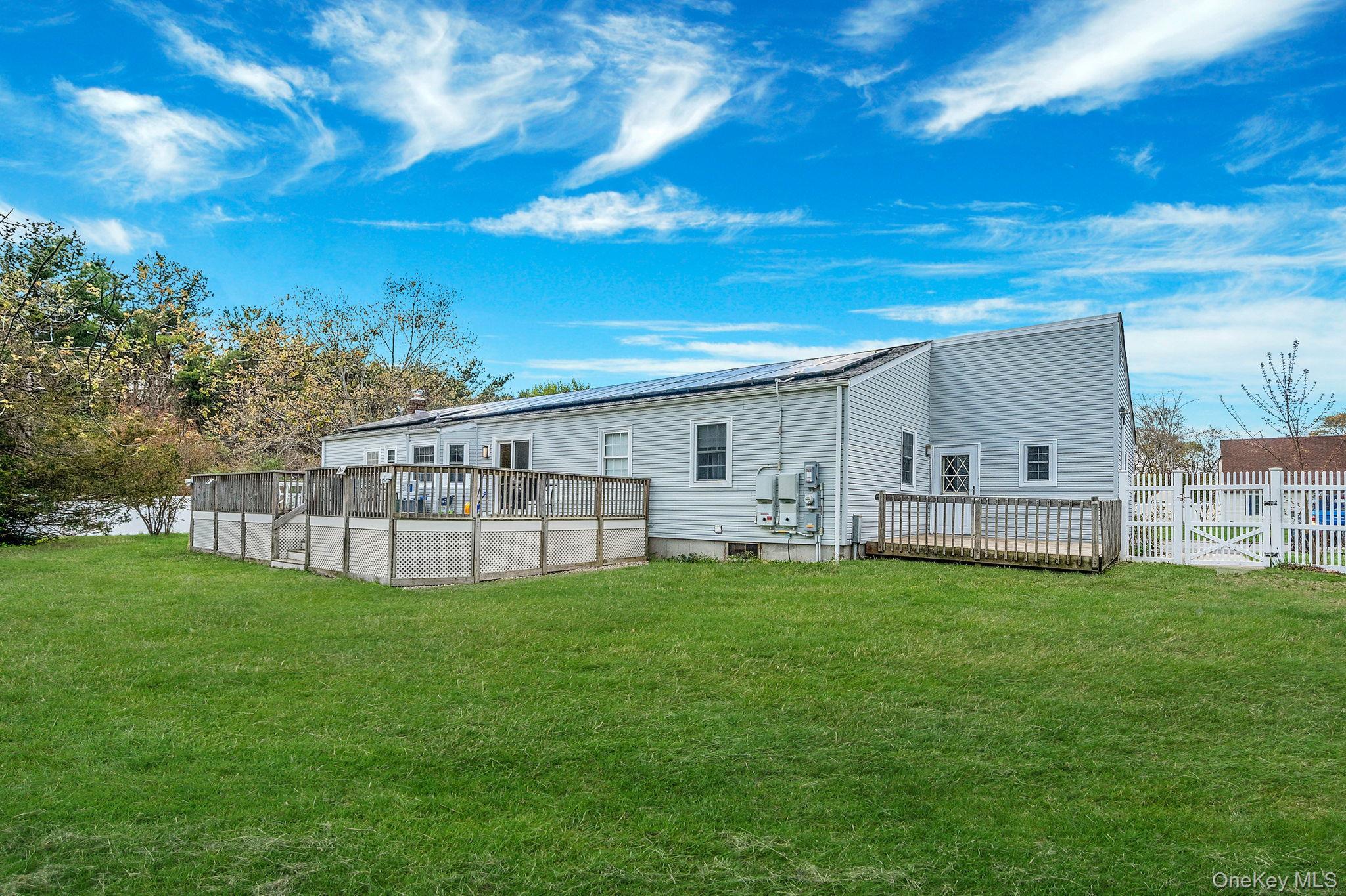 Single Family Whitman  Suffolk County, NY 11763, MLS-988224-32