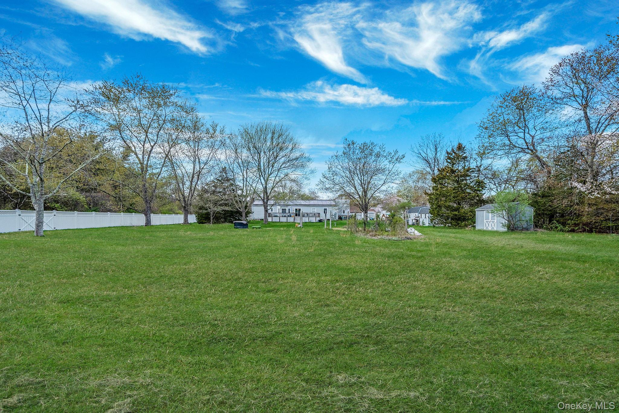 Single Family Whitman  Suffolk County, NY 11763, MLS-988224-36