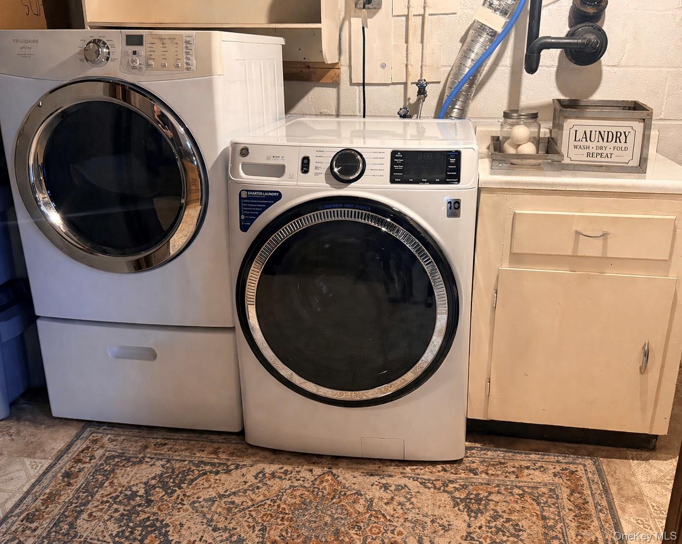 Single Family Gale  Dutchess County, NY 12603, MLS-988235-20