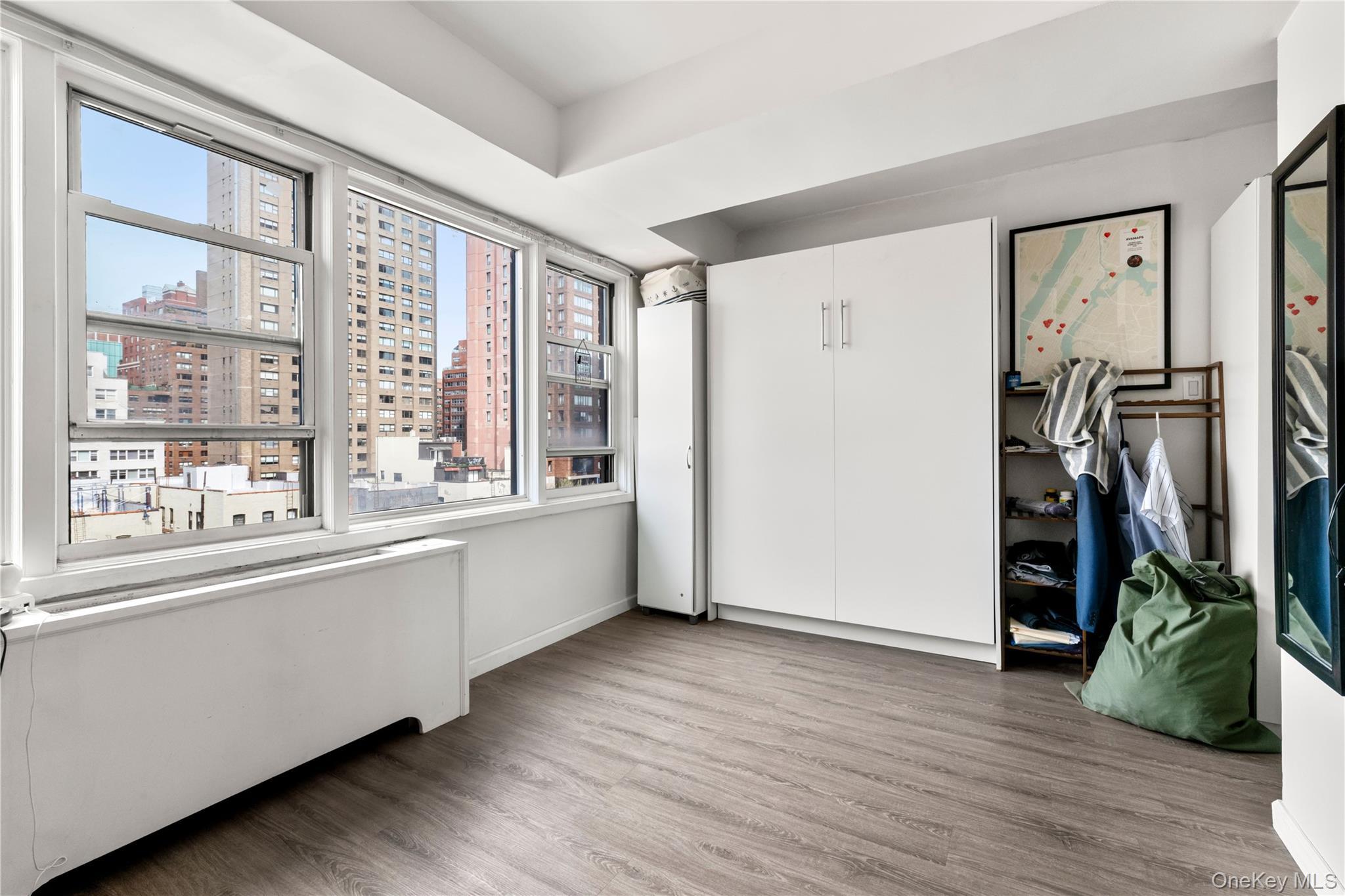 Condo 81st  Manhattan, NY 10028, MLS-988242-3