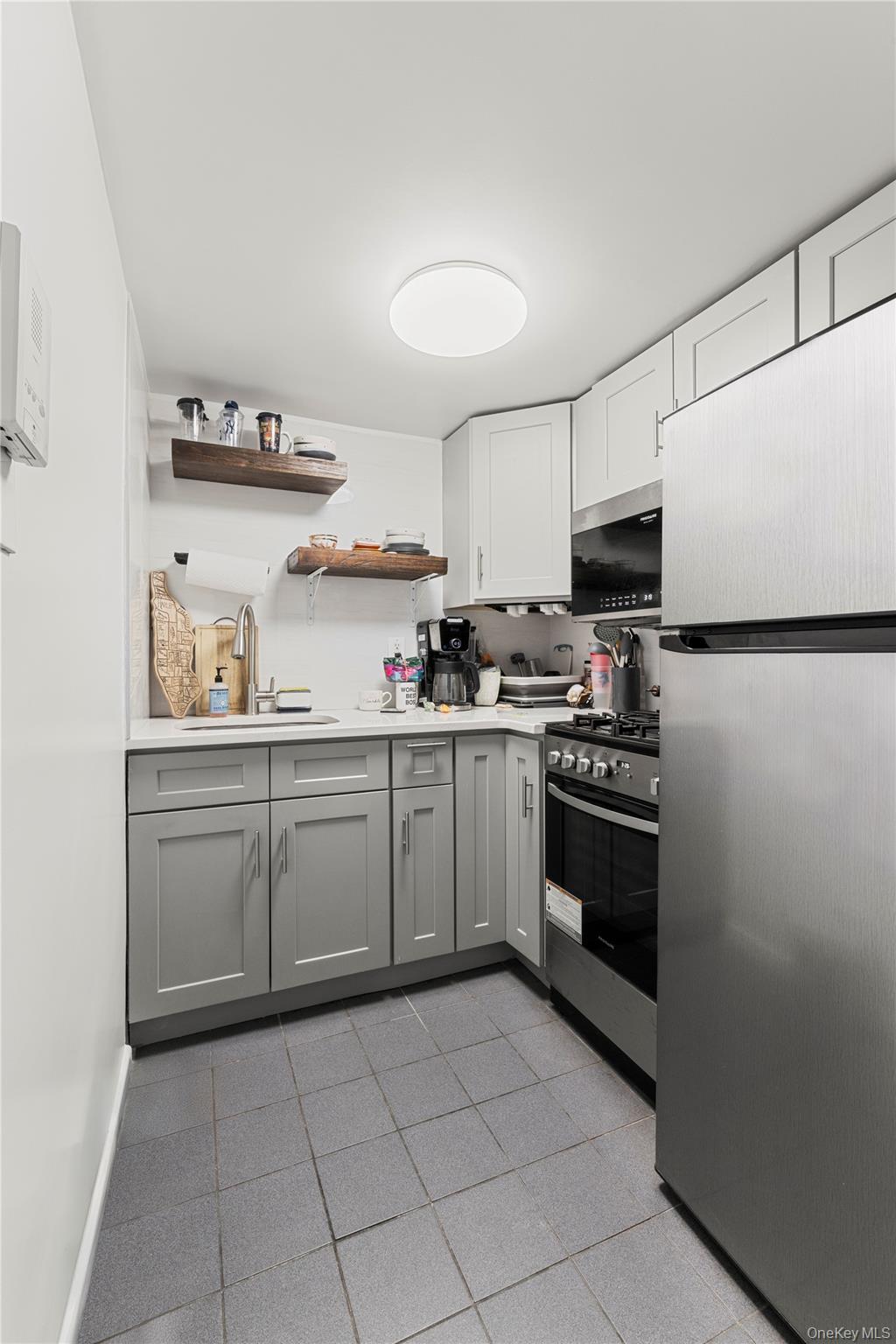 Condo 81st  Manhattan, NY 10028, MLS-988242-5