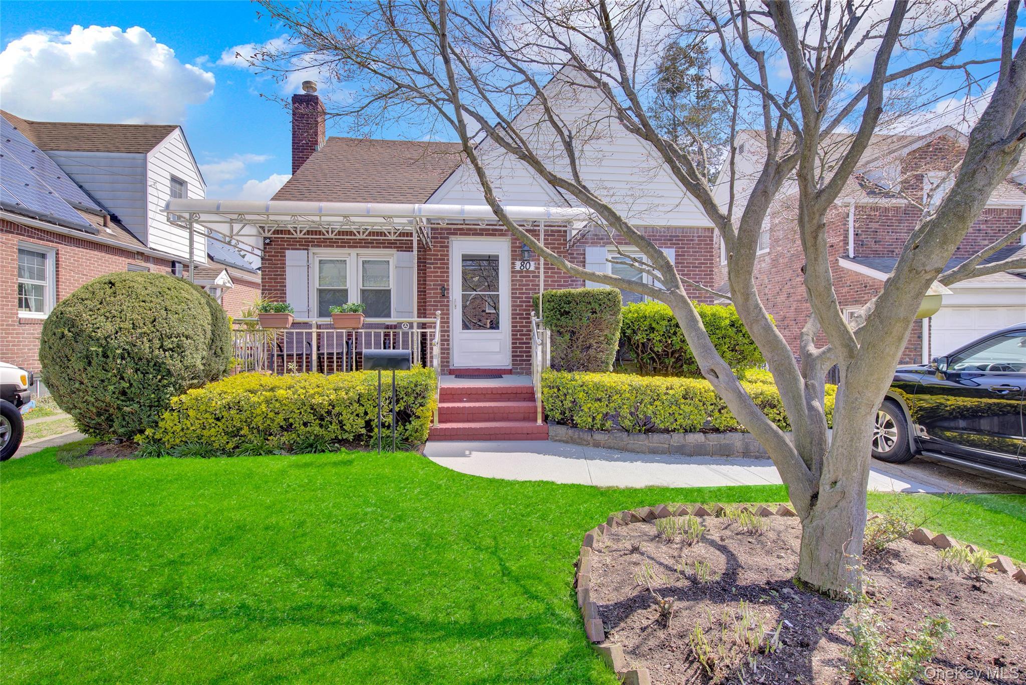 Single Family Wellington  Nassau County, NY 11552, MLS-988256-2