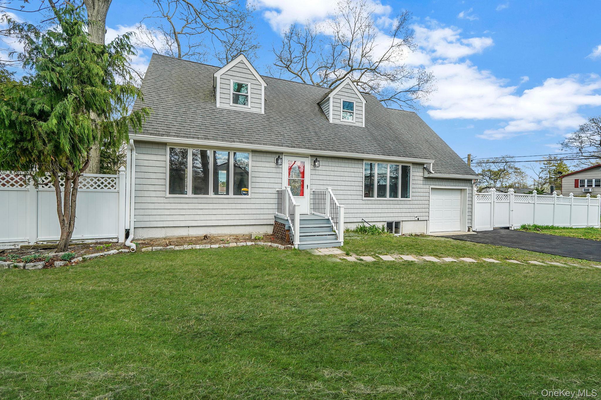 Single Family Seaside  Suffolk County, NY 11772, MLS-988266-2