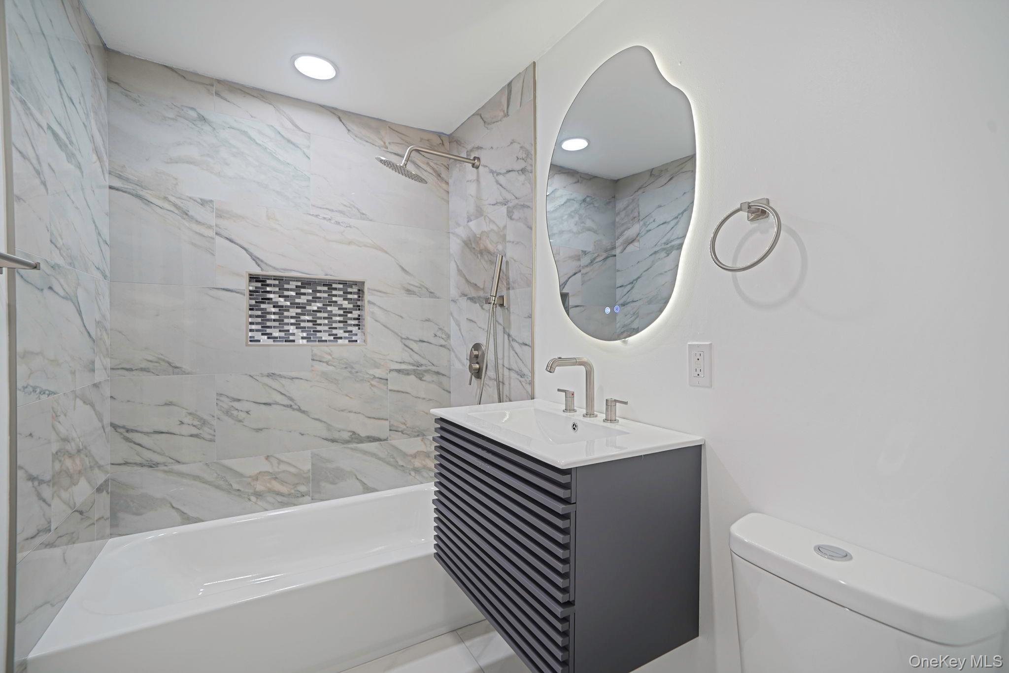 Single Family Seaside  Suffolk County, NY 11772, MLS-988266-21