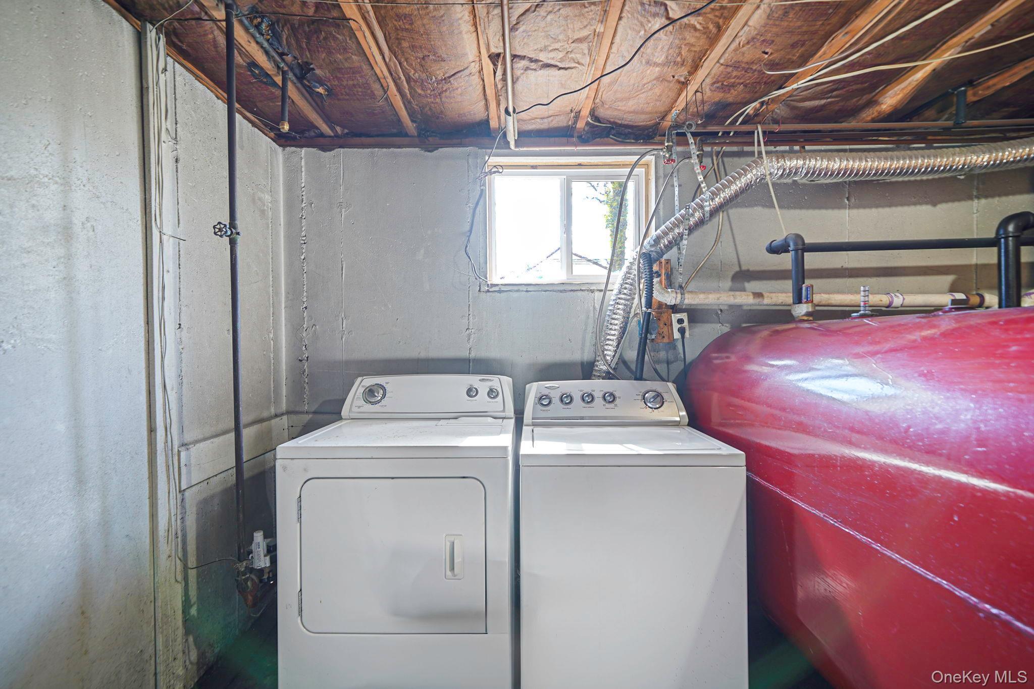 Single Family Seaside  Suffolk County, NY 11772, MLS-988266-28