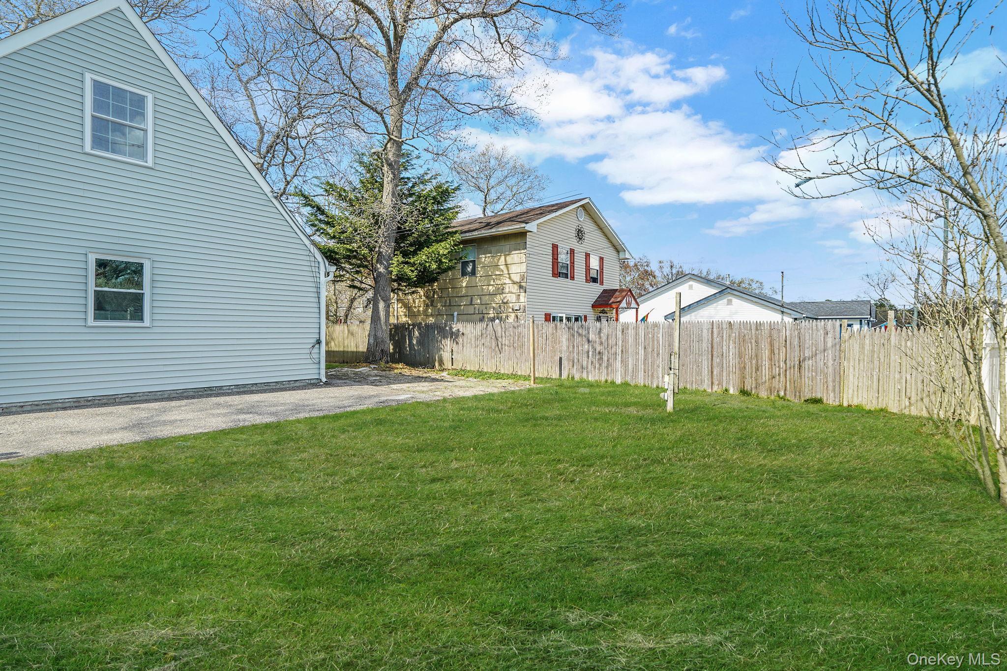 Single Family Seaside  Suffolk County, NY 11772, MLS-988266-31