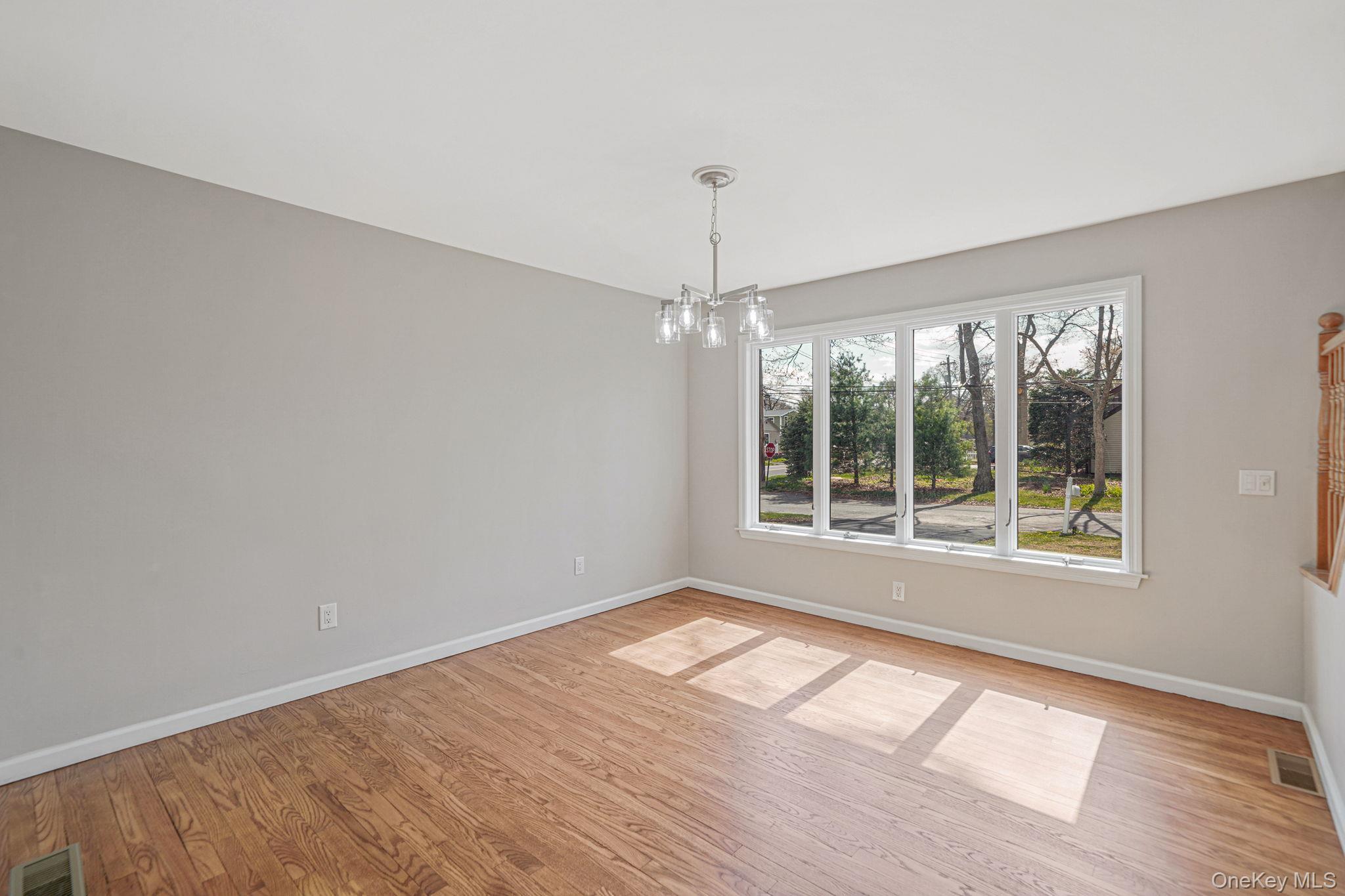 Single Family Seaside  Suffolk County, NY 11772, MLS-988266-9