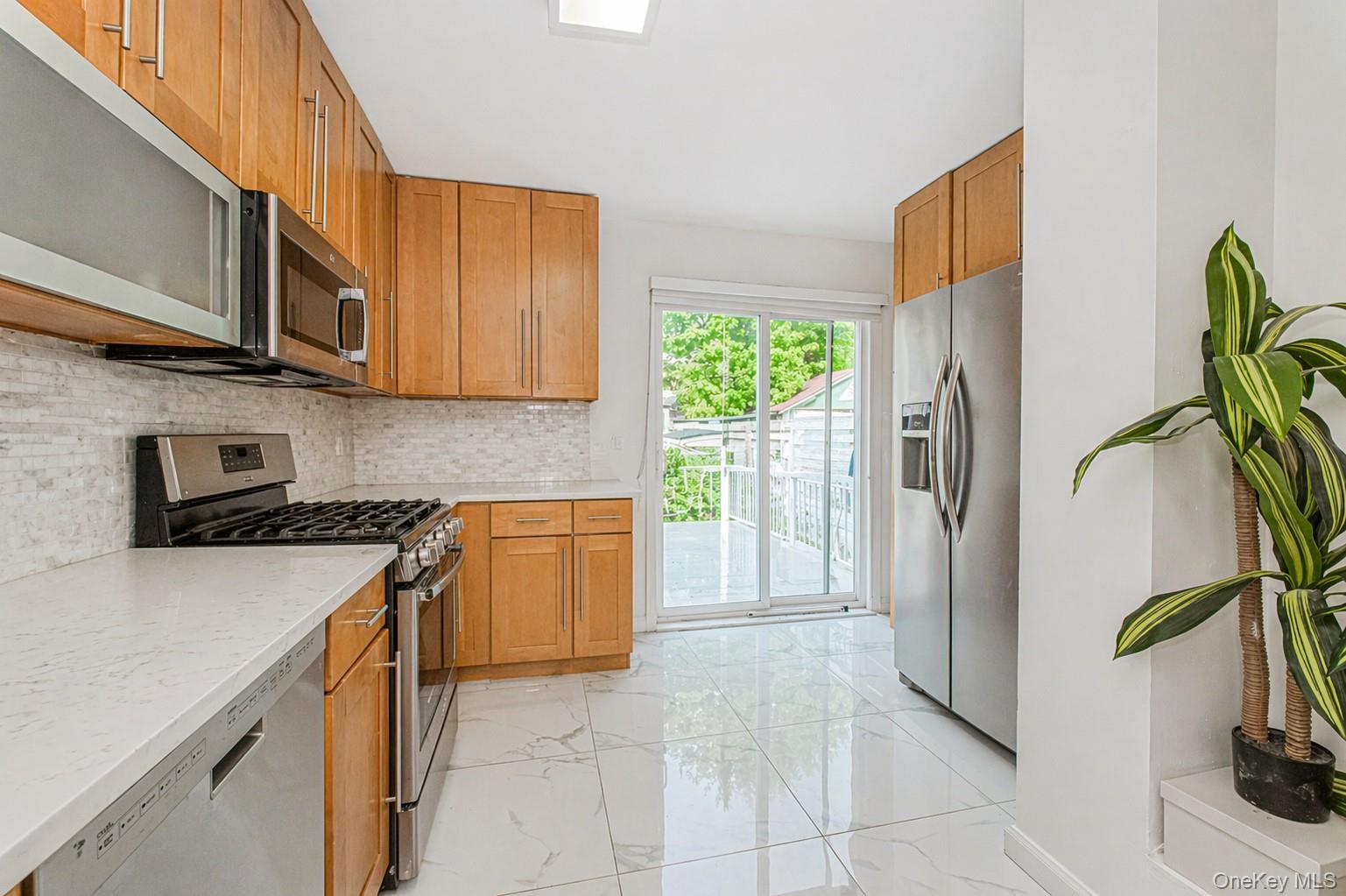 Single Family 53rd  Brooklyn, NY 11234, MLS-988285-7