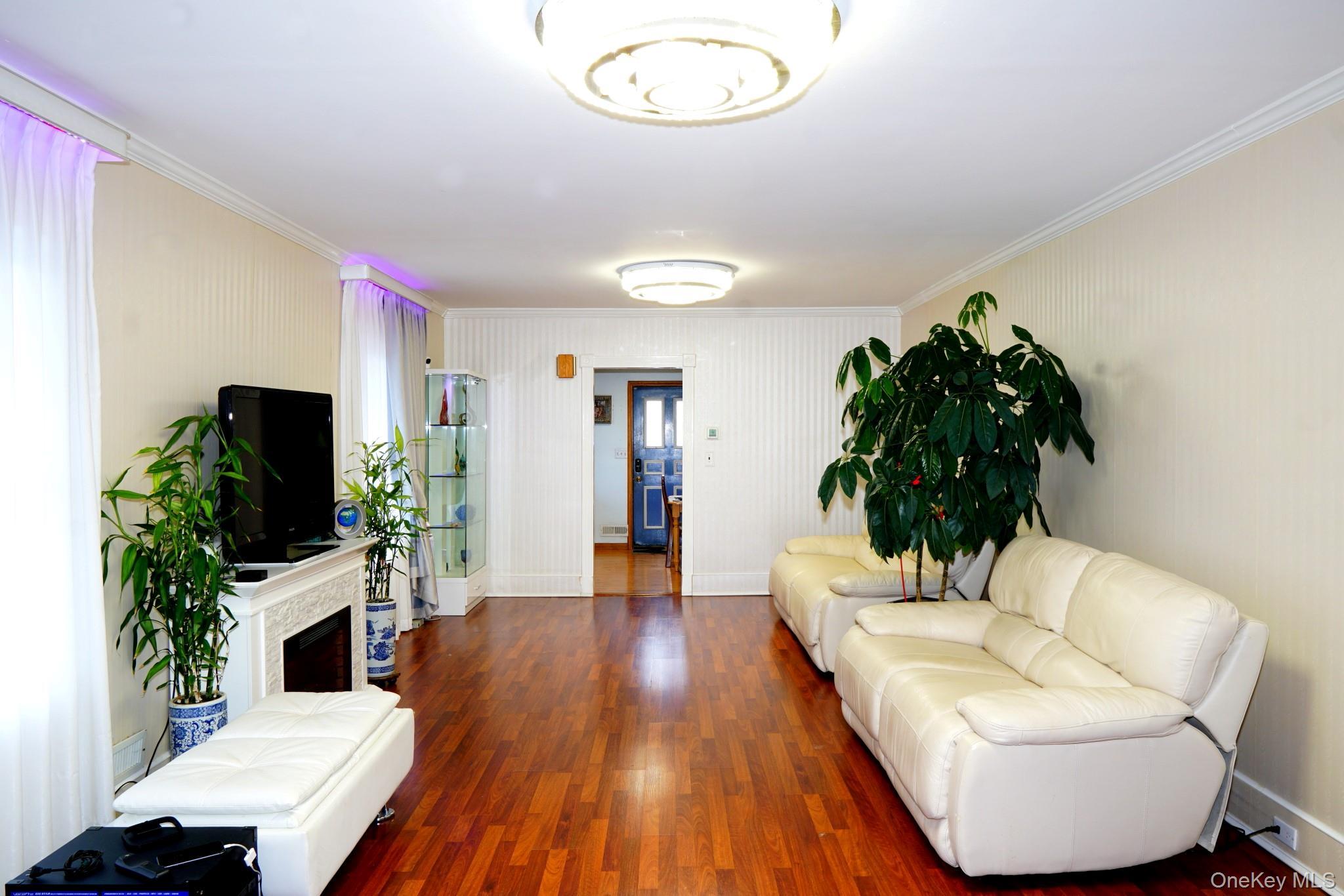 Single Family Lindenwood  Staten Island, NY 10308, MLS-988291-25