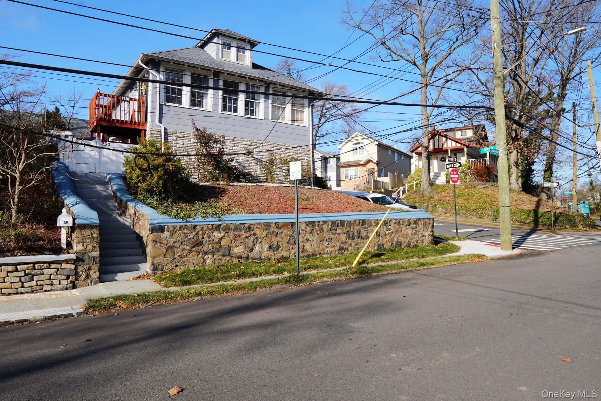 Single Family Lindenwood  Staten Island, NY 10308, MLS-988291-3