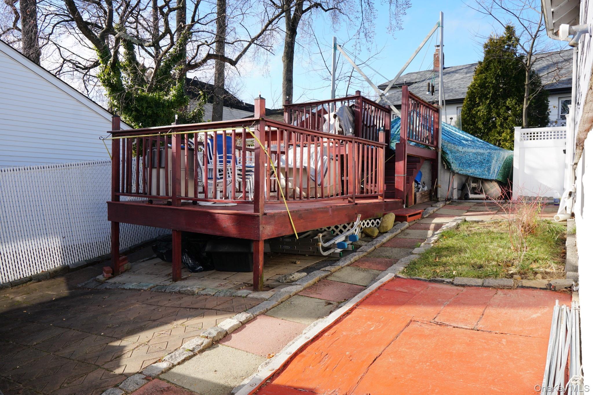 Single Family Lindenwood  Staten Island, NY 10308, MLS-988291-9