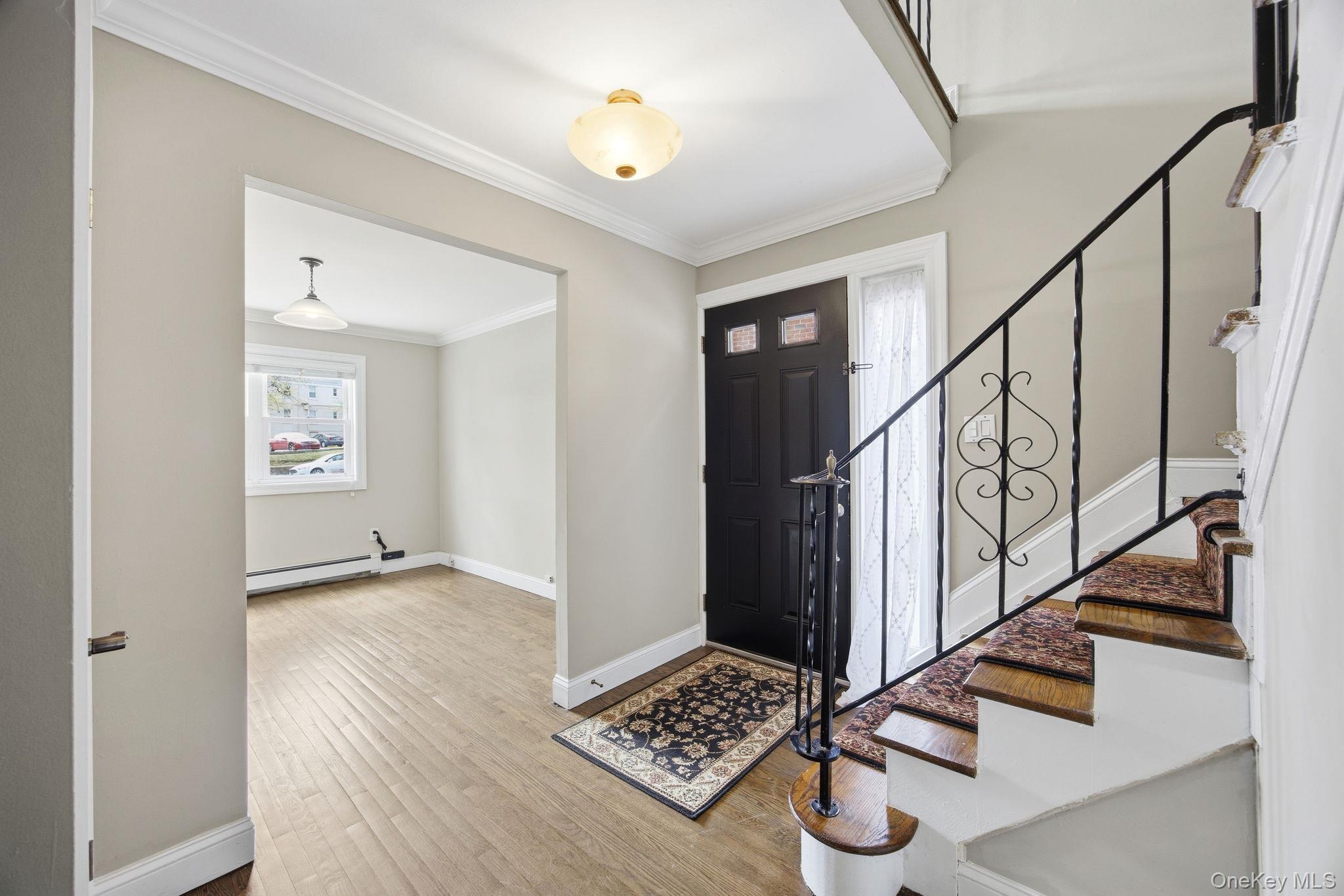 Single Family Little Neck Parkway Queens, NY 11004, MLS-988304-13