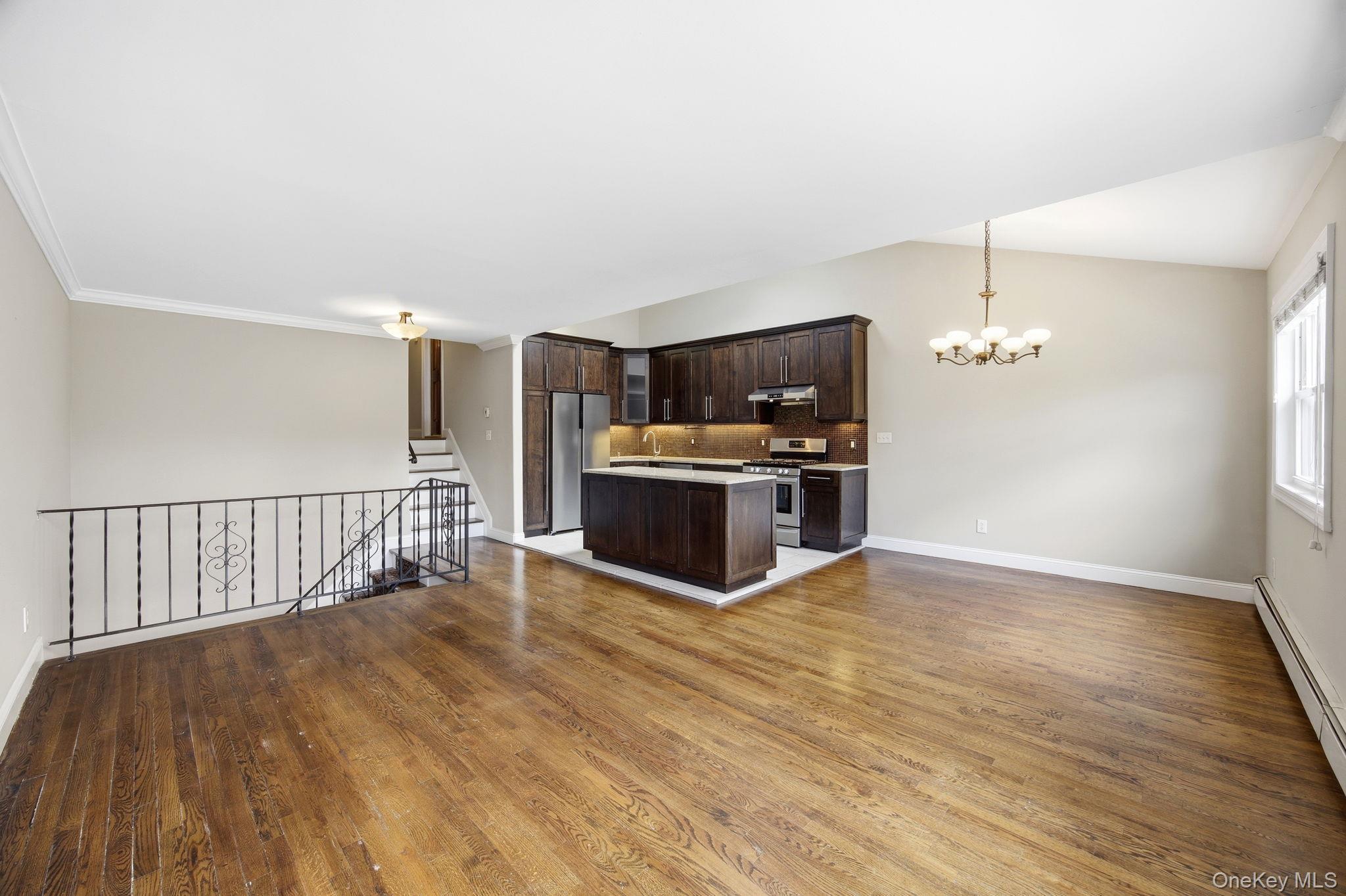 Single Family Little Neck Parkway Queens, NY 11004, MLS-988304-16