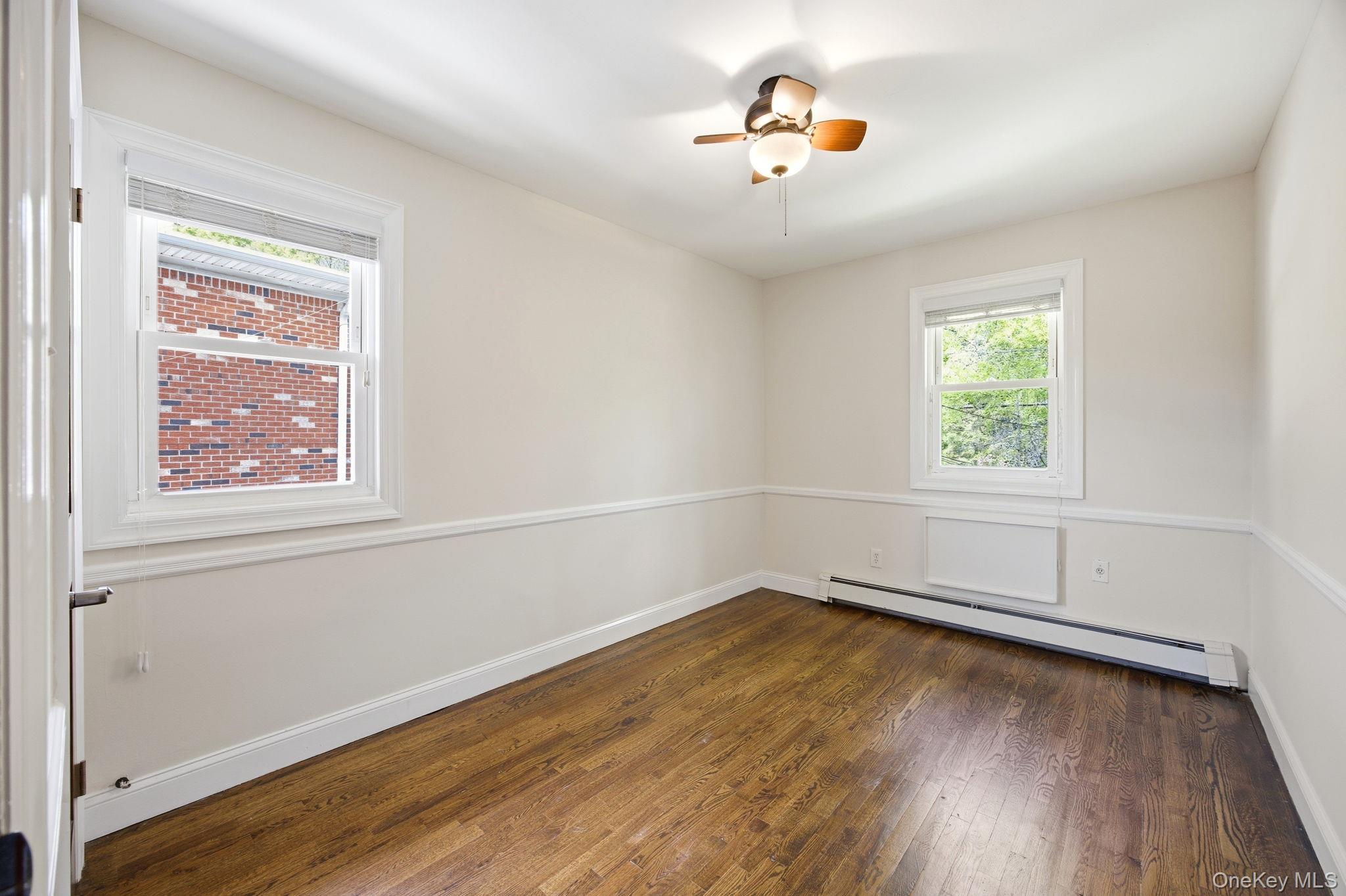 Single Family Little Neck Parkway Queens, NY 11004, MLS-988304-18