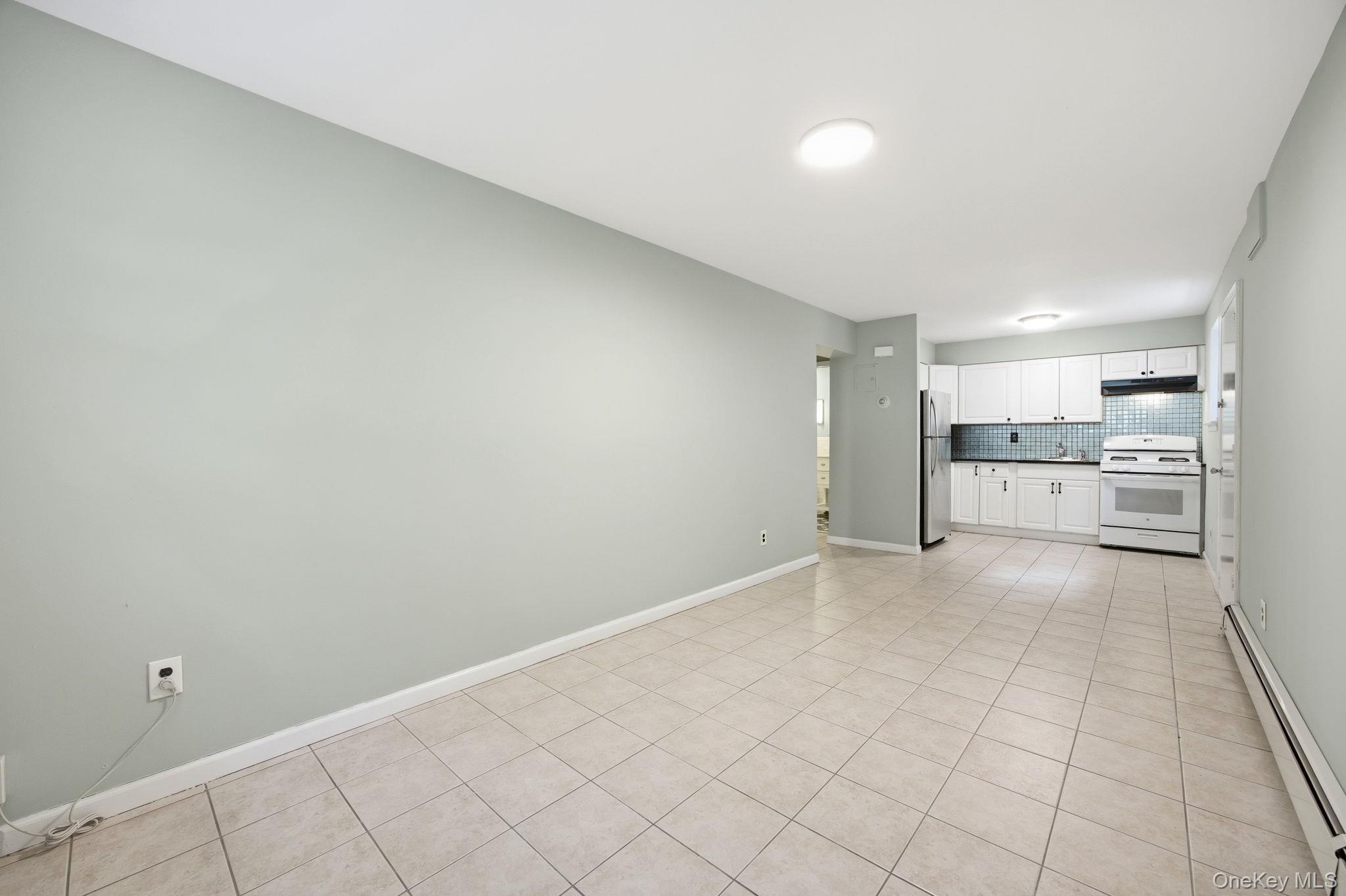Single Family Little Neck Parkway Queens, NY 11004, MLS-988304-21
