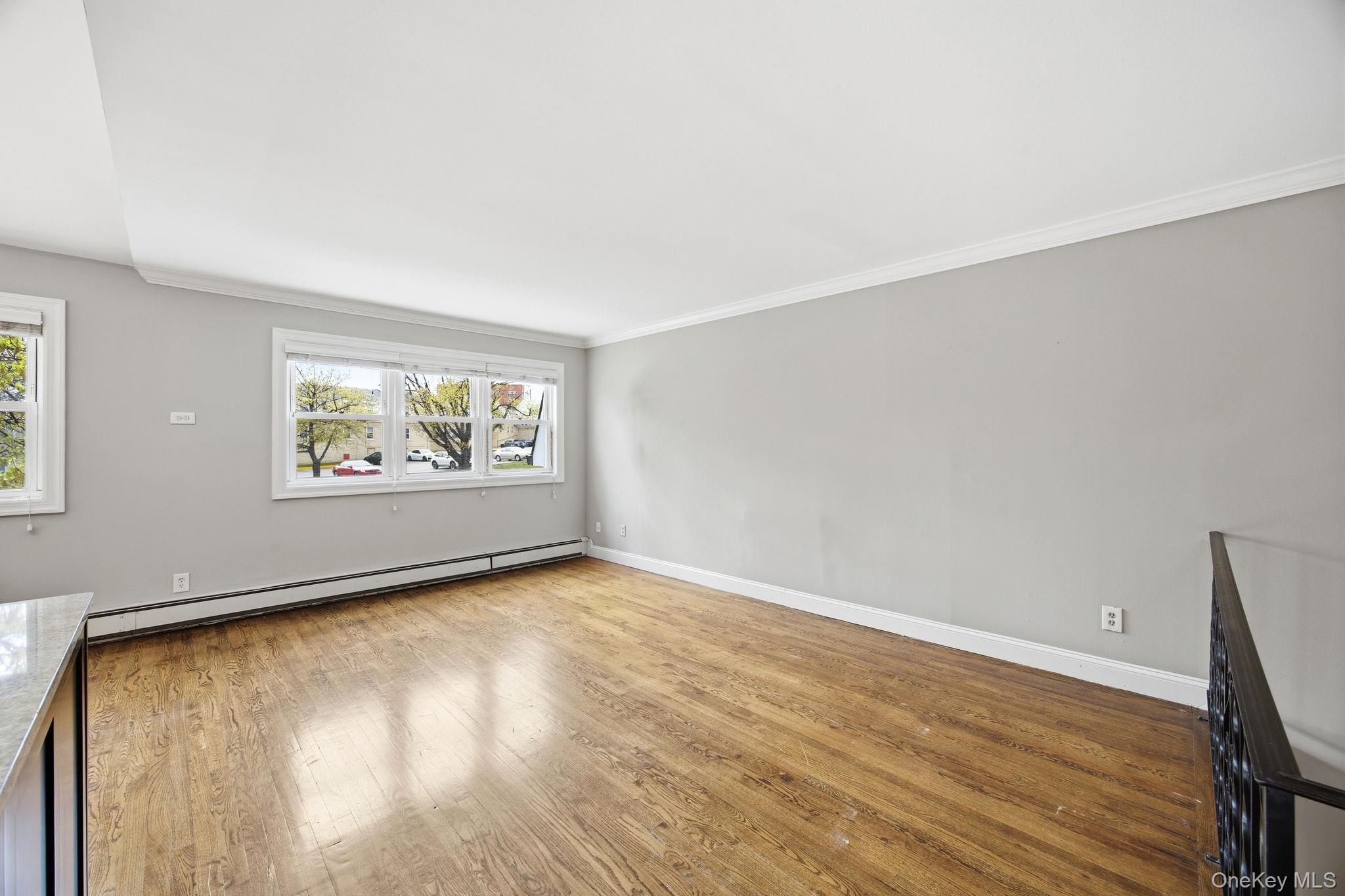 Single Family Little Neck Parkway Queens, NY 11004, MLS-988304-3