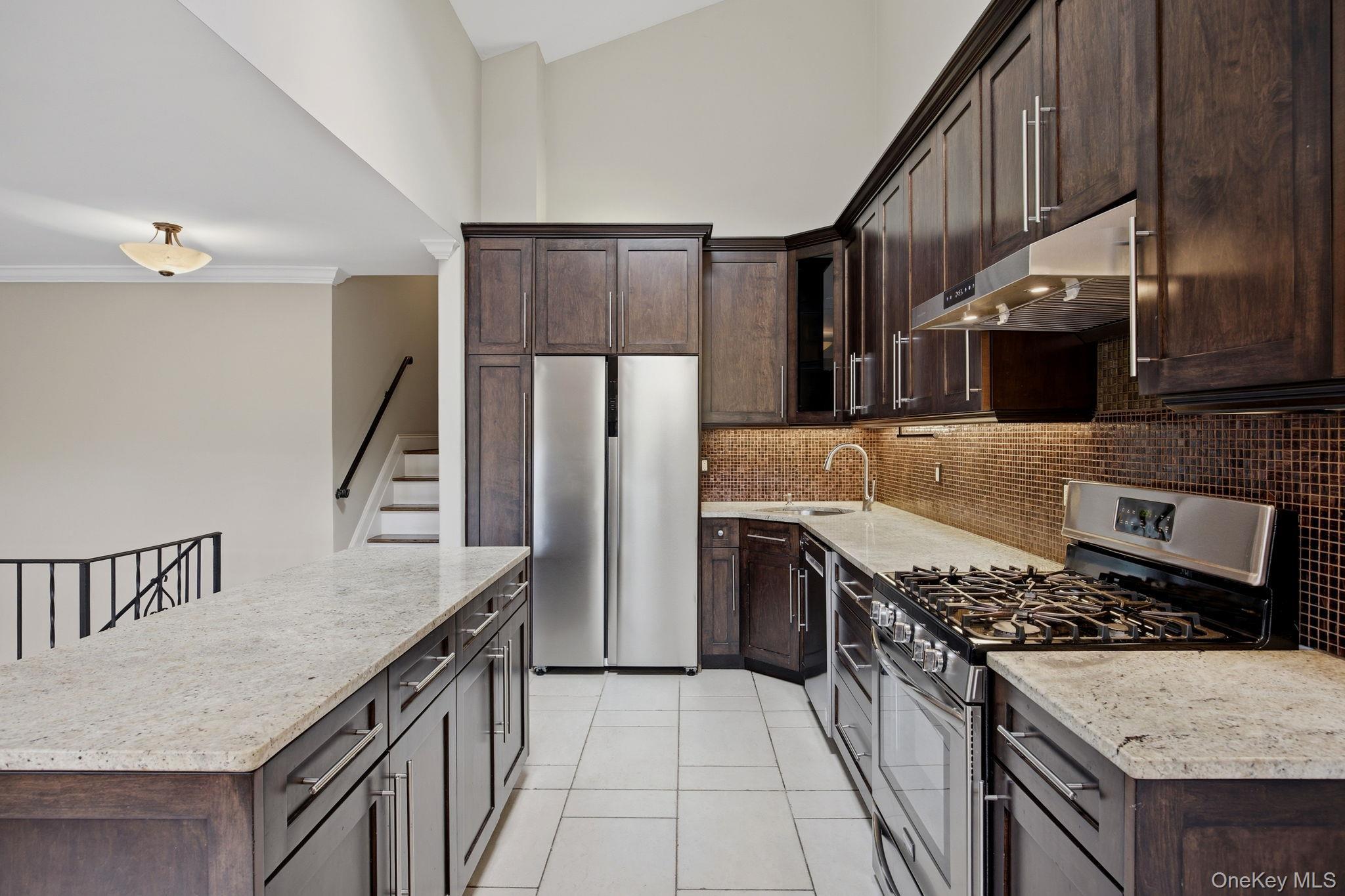 Single Family Little Neck Parkway Queens, NY 11004, MLS-988304-5