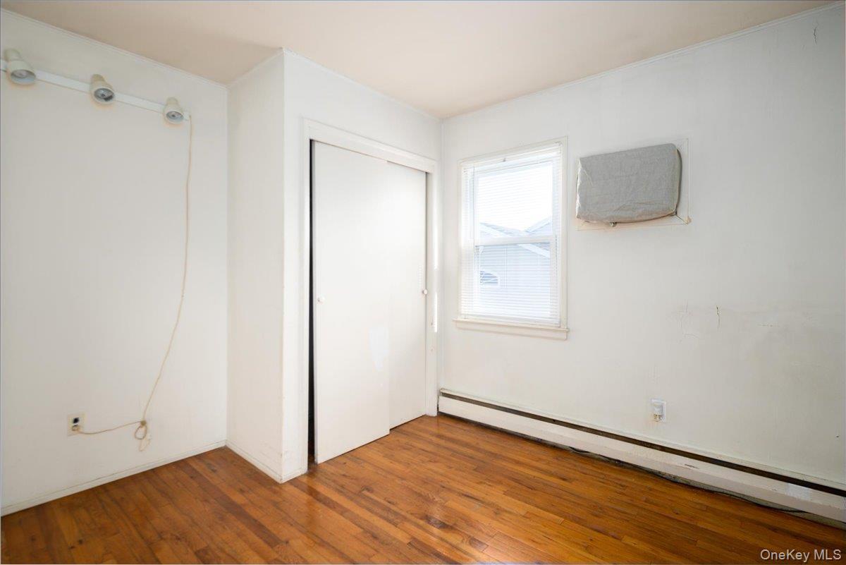 Single Family Atlantic  Nassau County, NY 11762, MLS-988310-10