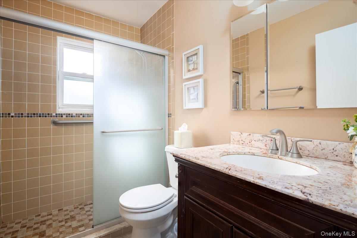 Single Family Atlantic  Nassau County, NY 11762, MLS-988310-11