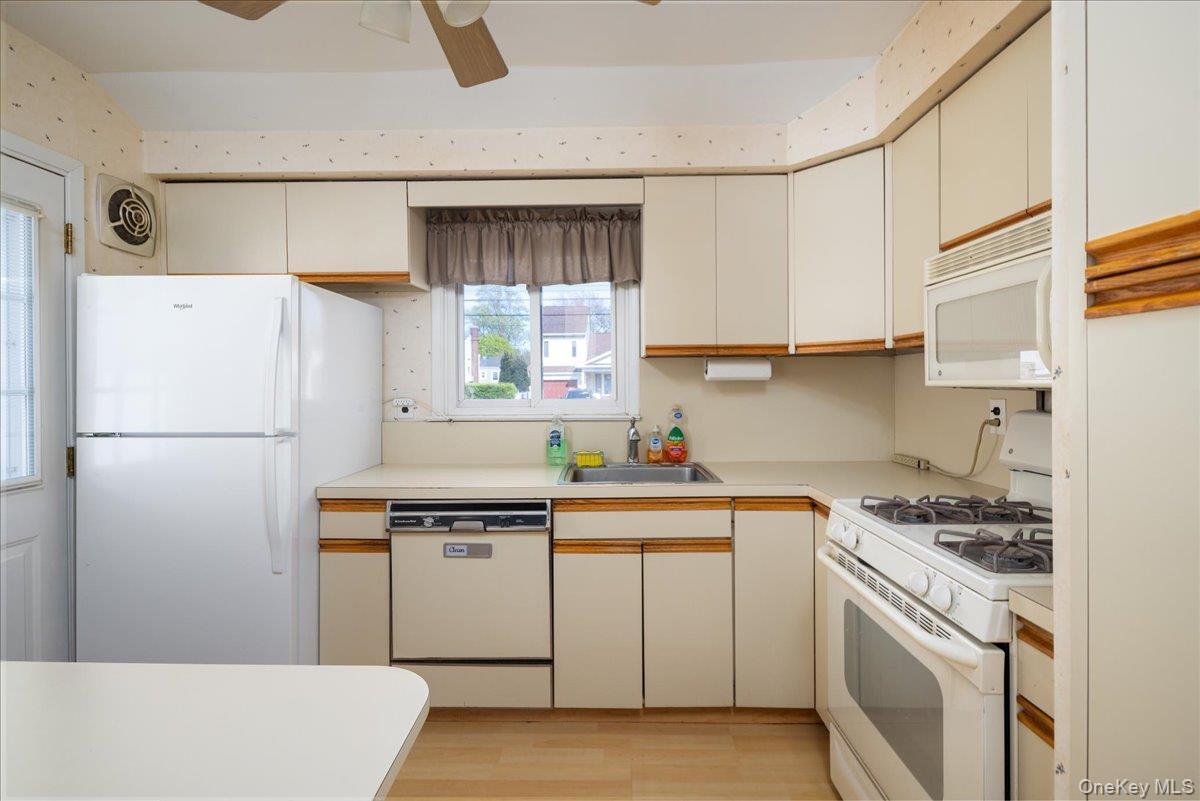 Single Family Atlantic  Nassau County, NY 11762, MLS-988310-6