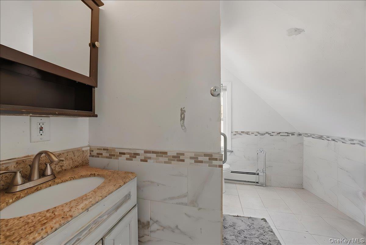 Single Family 1st  Westchester County, NY 10550, MLS-988315-23