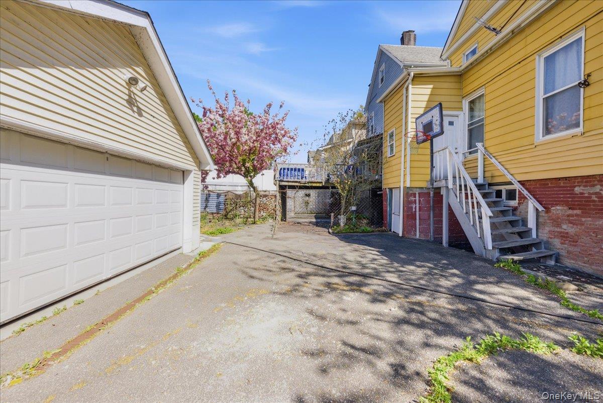 Single Family 1st  Westchester County, NY 10550, MLS-988315-38