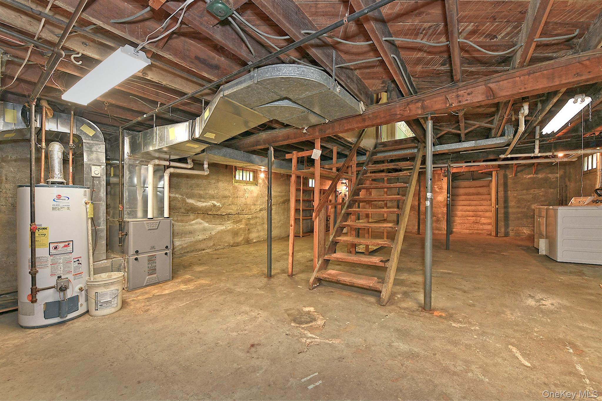 Single Family Prospect  Suffolk County, NY 11721, MLS-988320-24