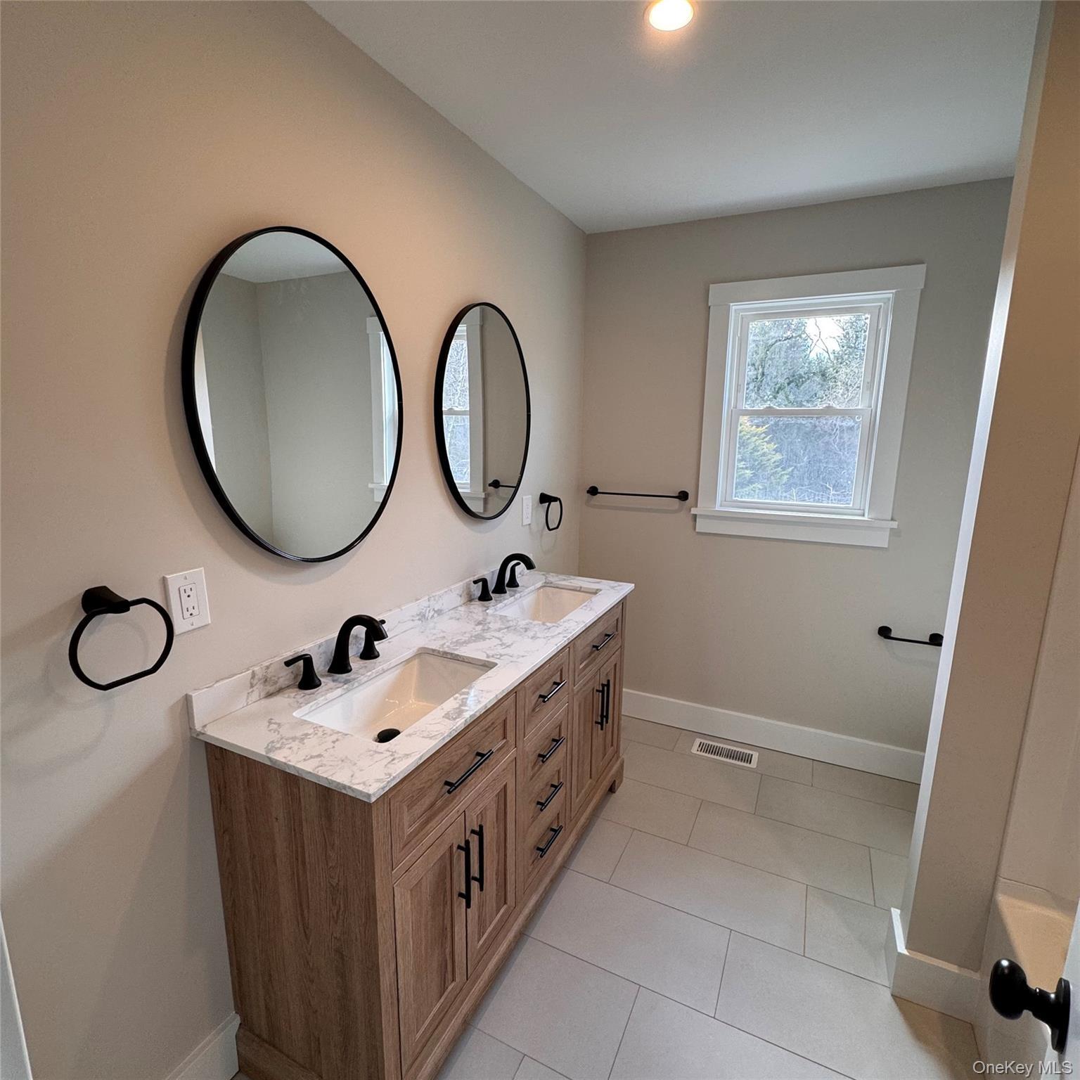 Single Family 17th  Suffolk County, NY 11792, MLS-988322-19