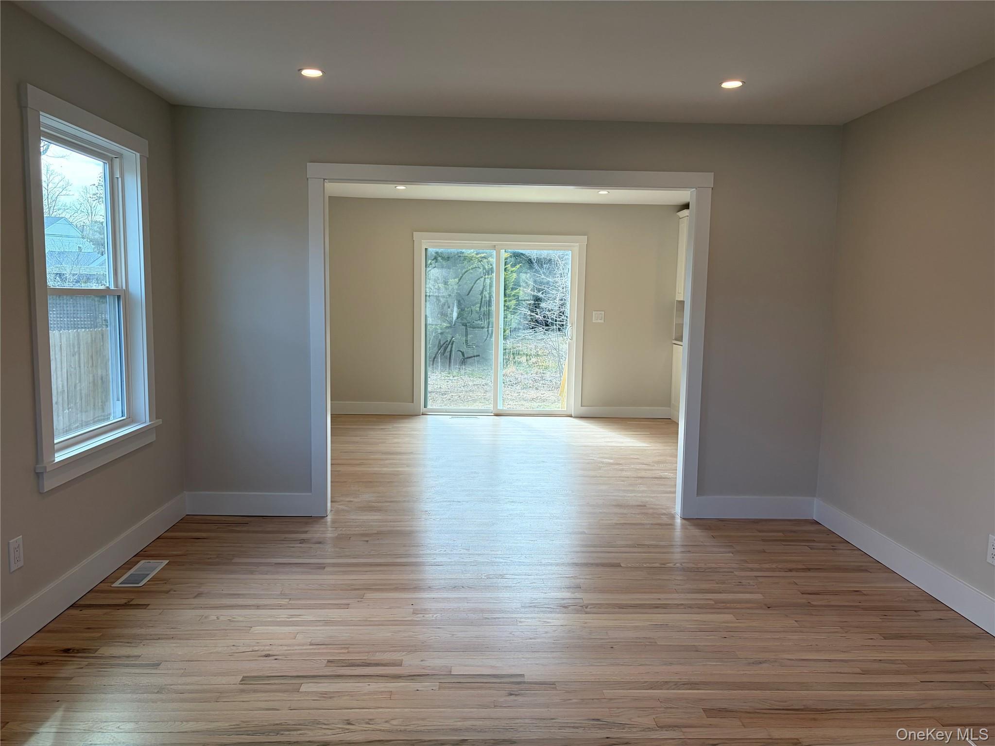 Single Family 17th  Suffolk County, NY 11792, MLS-988322-6