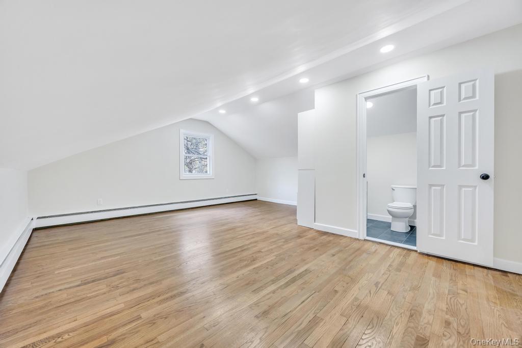 Single Family Woodvale  Suffolk County, NY 11754, MLS-988381-17