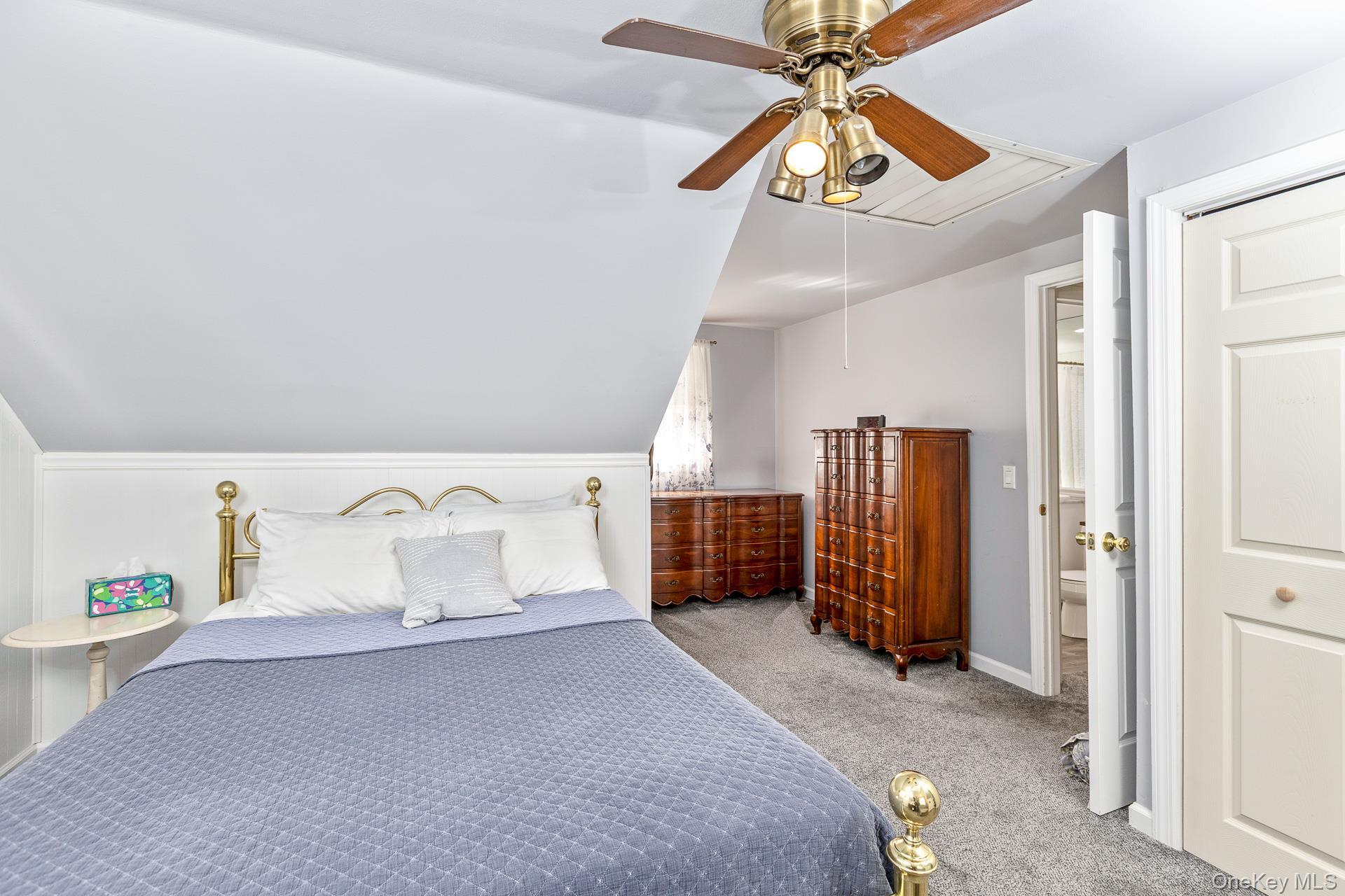 Single Family 7th  Suffolk County, NY 11780, MLS-988385-26