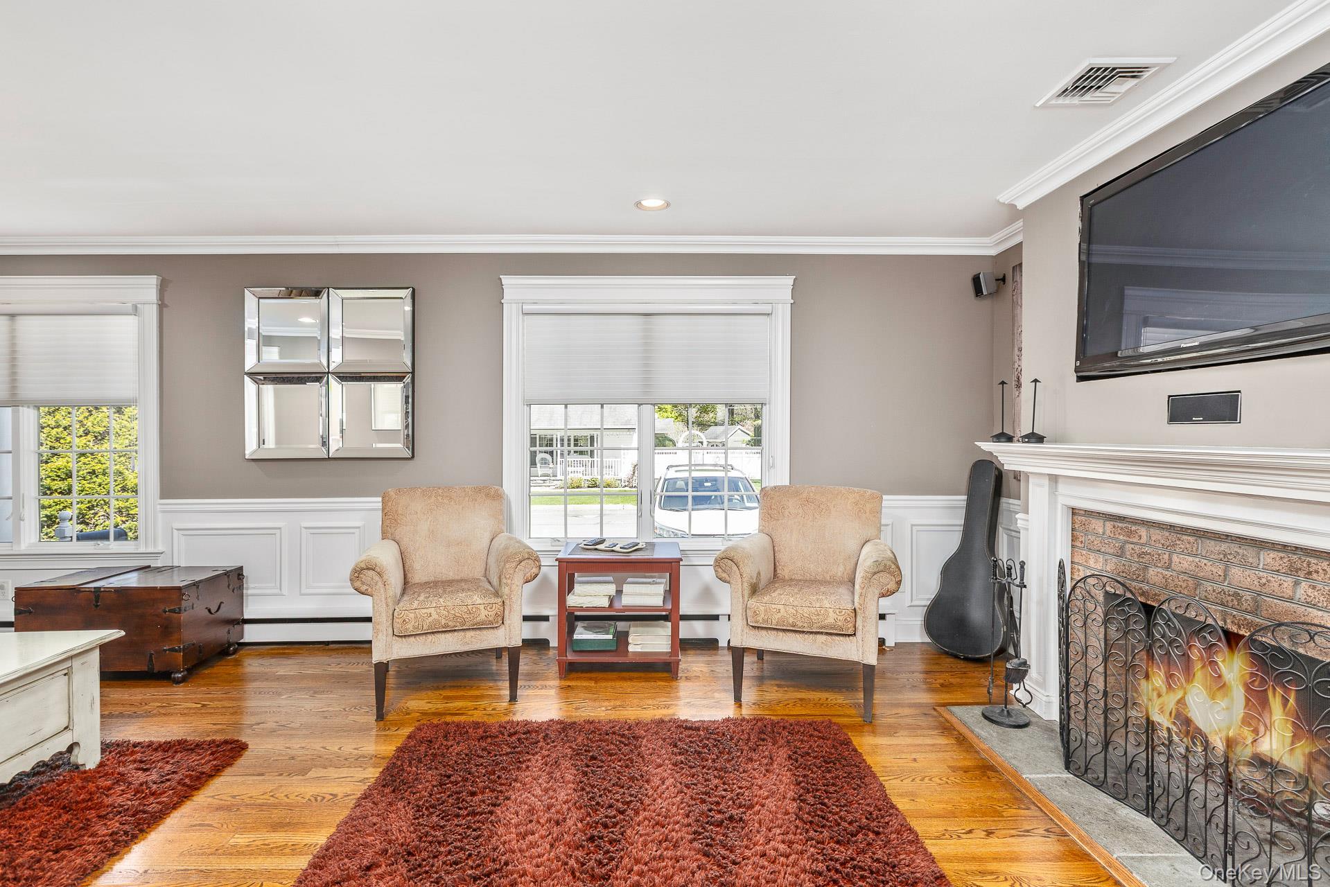 Single Family 7th  Suffolk County, NY 11780, MLS-988385-9