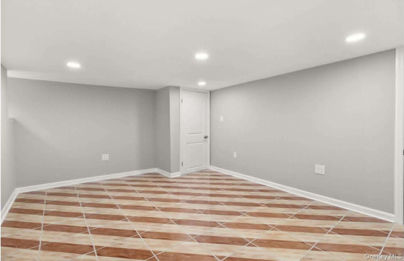 Single Family 84th  Brooklyn, NY 11236, MLS-988411-12