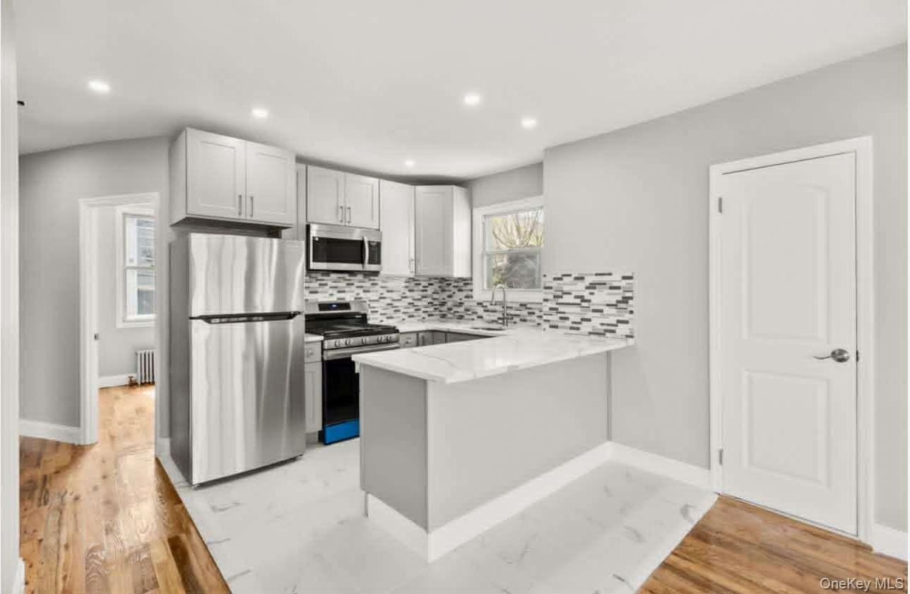 Single Family 84th  Brooklyn, NY 11236, MLS-988411-3