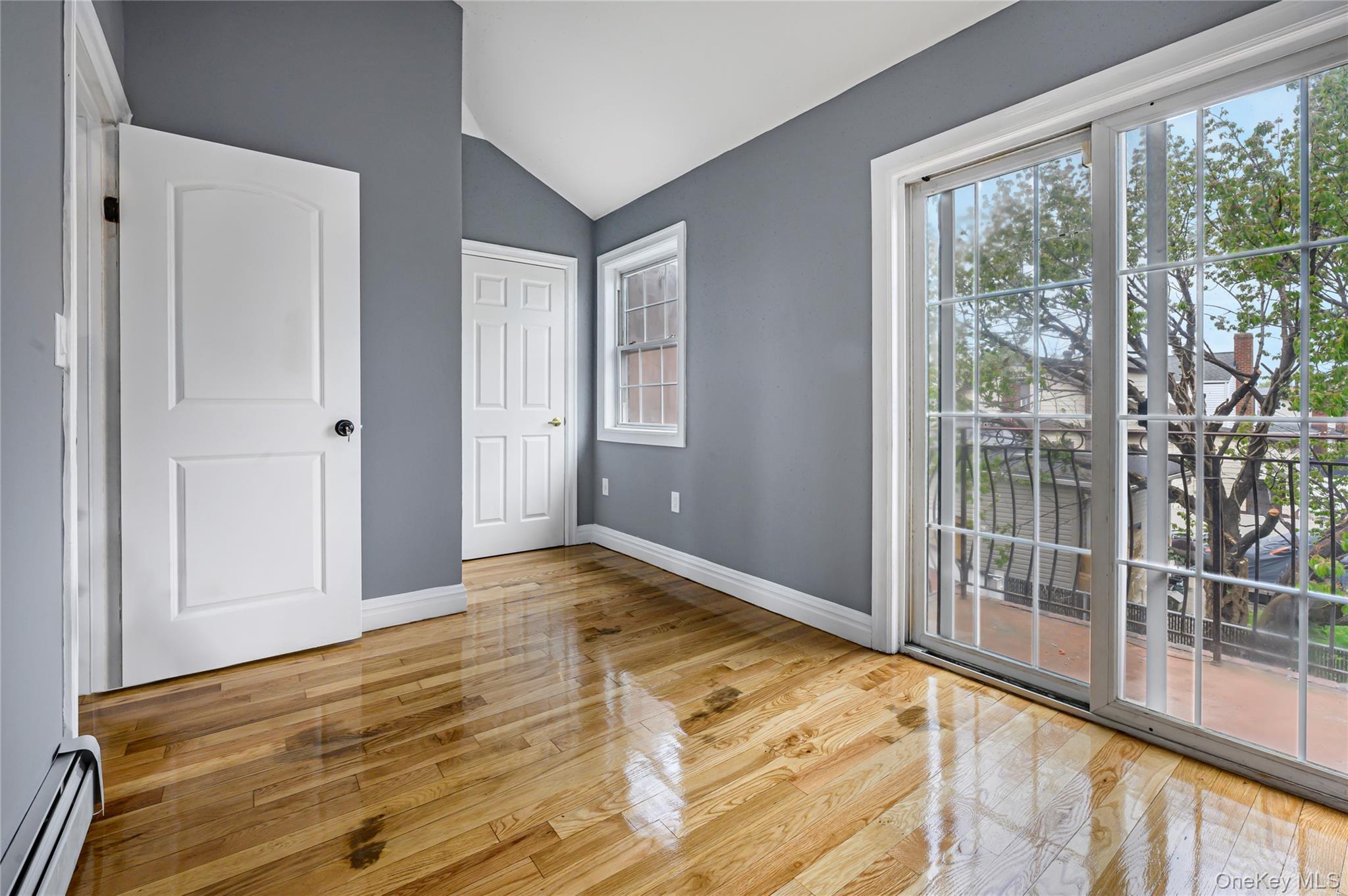 Single Family 146  Queens, NY 11413, MLS-988413-10