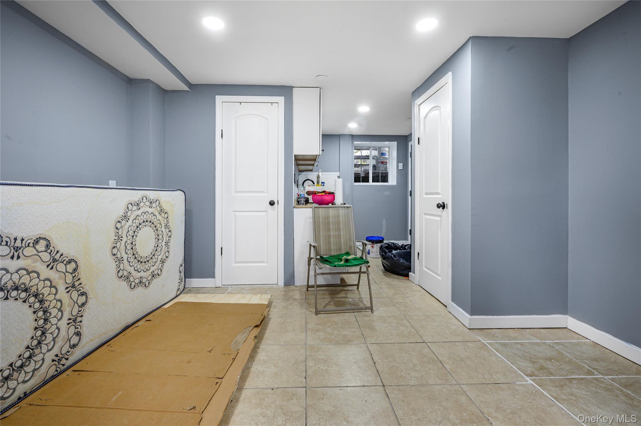 Single Family 146  Queens, NY 11413, MLS-988413-12