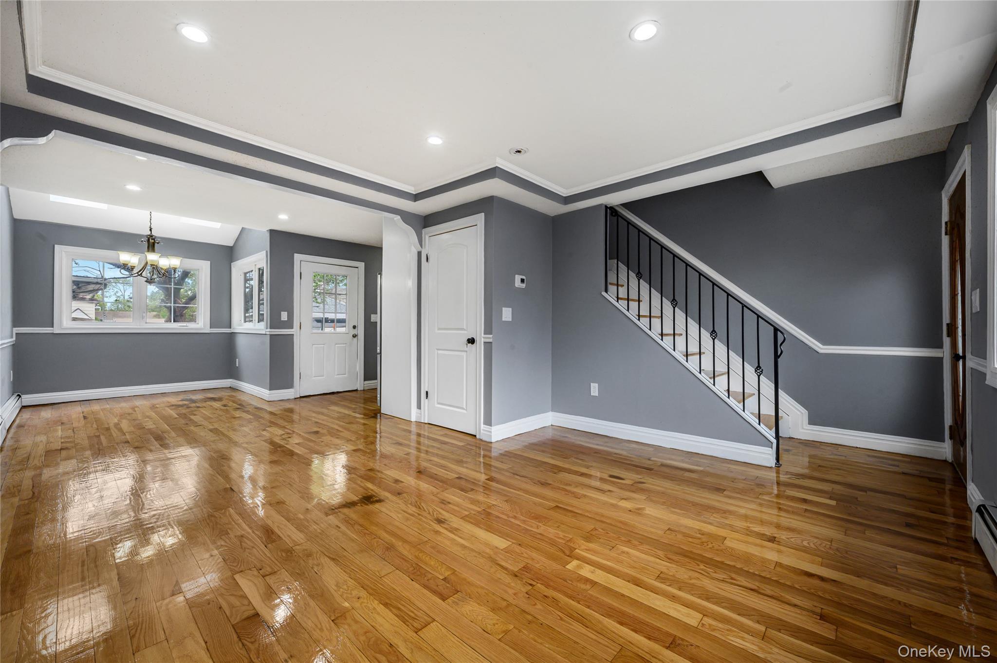 Single Family 146  Queens, NY 11413, MLS-988413-3