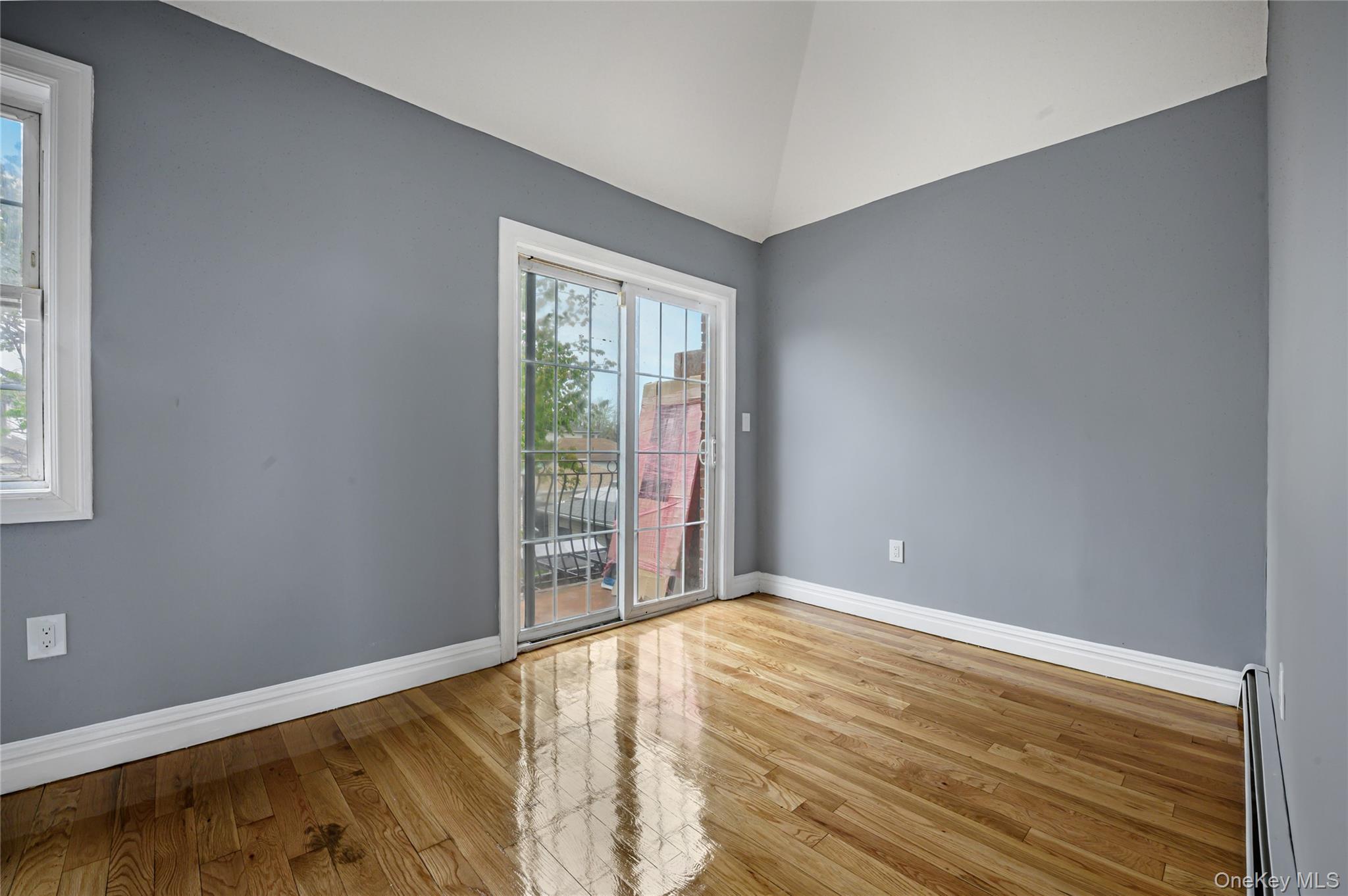 Single Family 146  Queens, NY 11413, MLS-988413-9