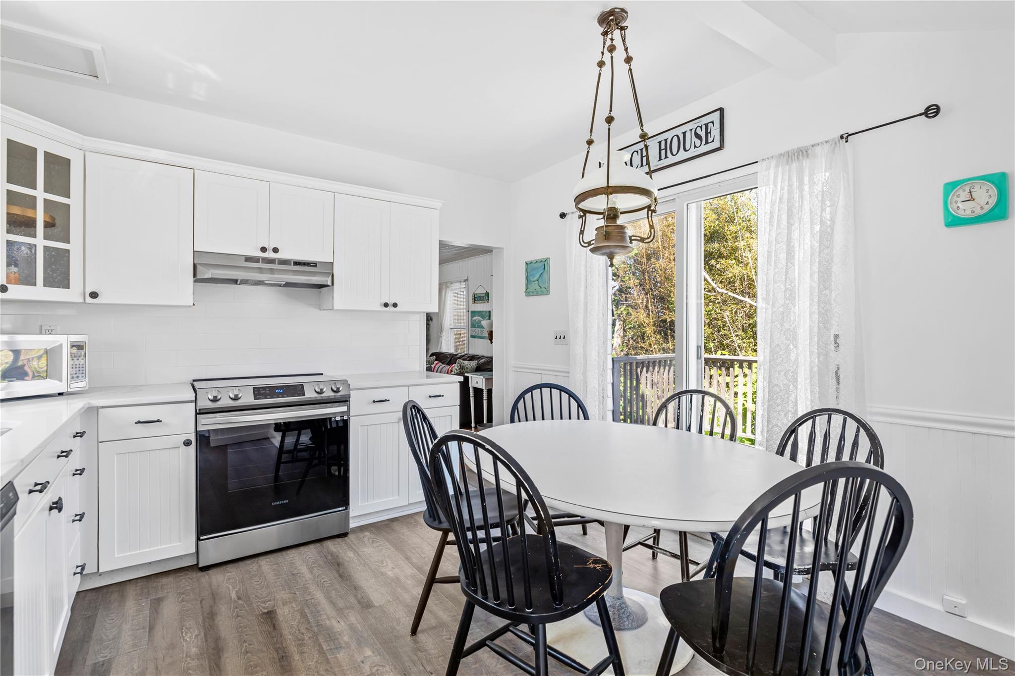 Single Family Dehnhoff Walk  Suffolk County, NY 11770, MLS-988424-22