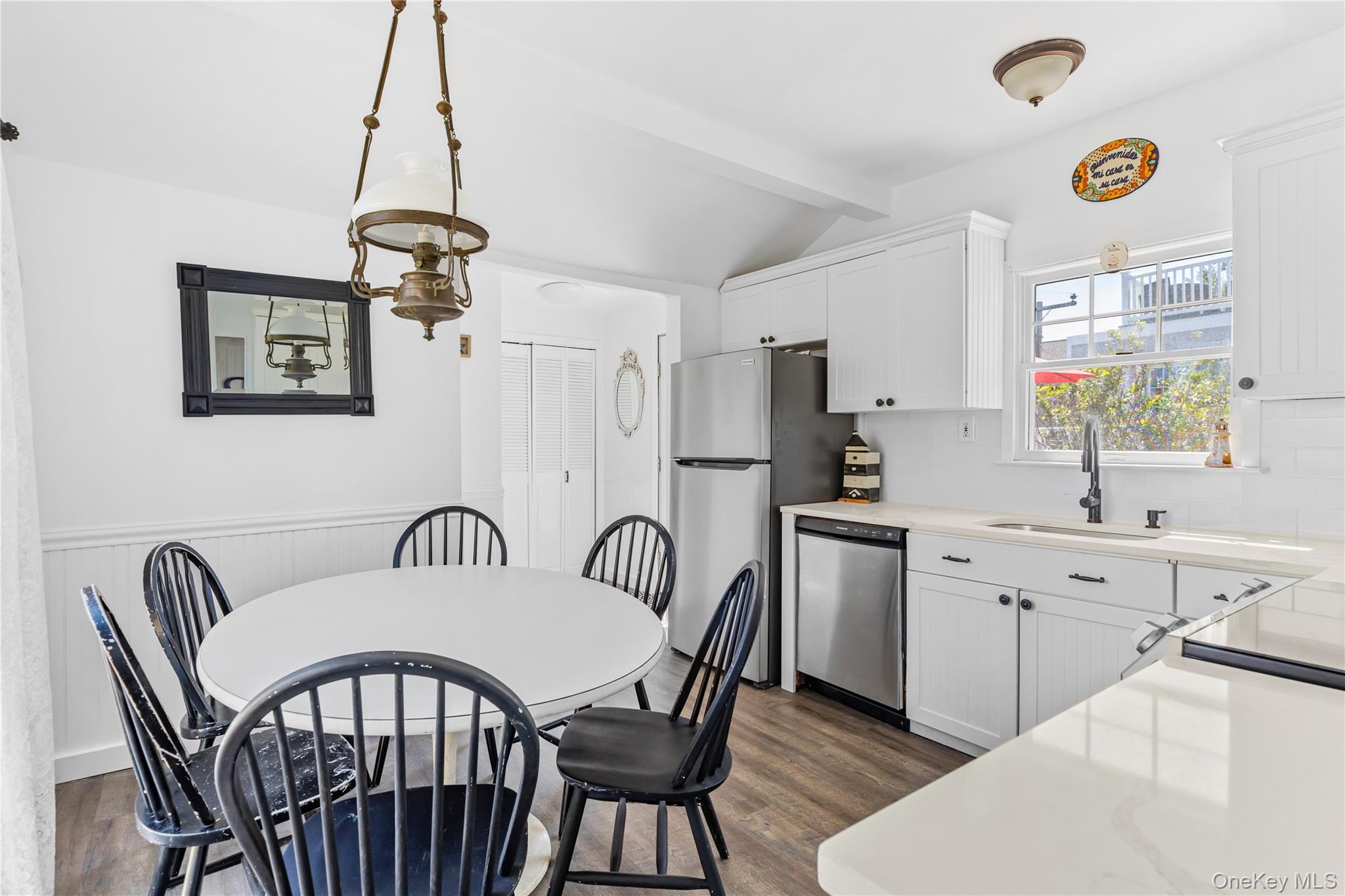 Single Family Dehnhoff Walk  Suffolk County, NY 11770, MLS-988424-23